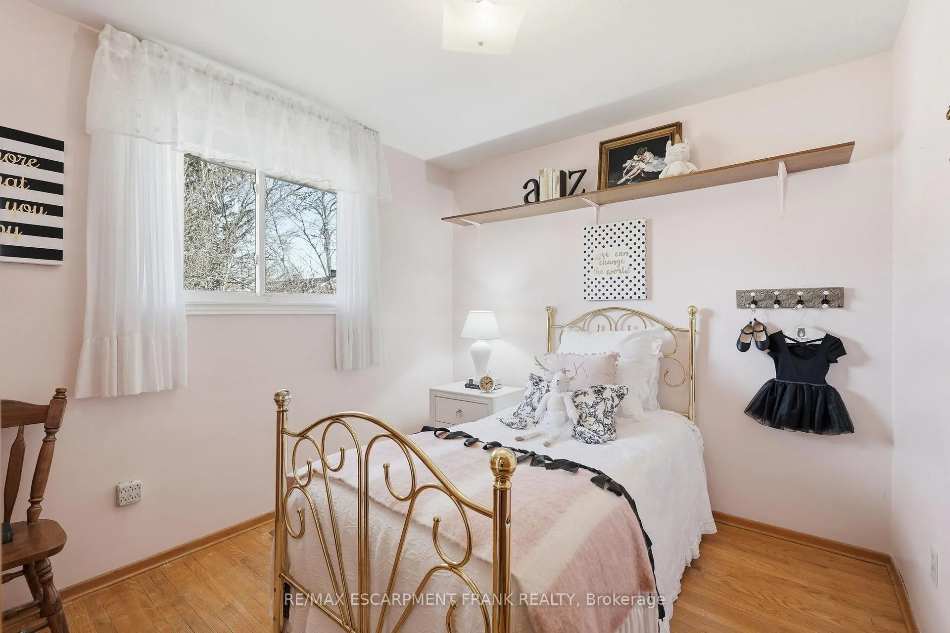 Photo 23 of 256 Whitney Avenue, Hamilton, Ainslie Wood — HOMEH
