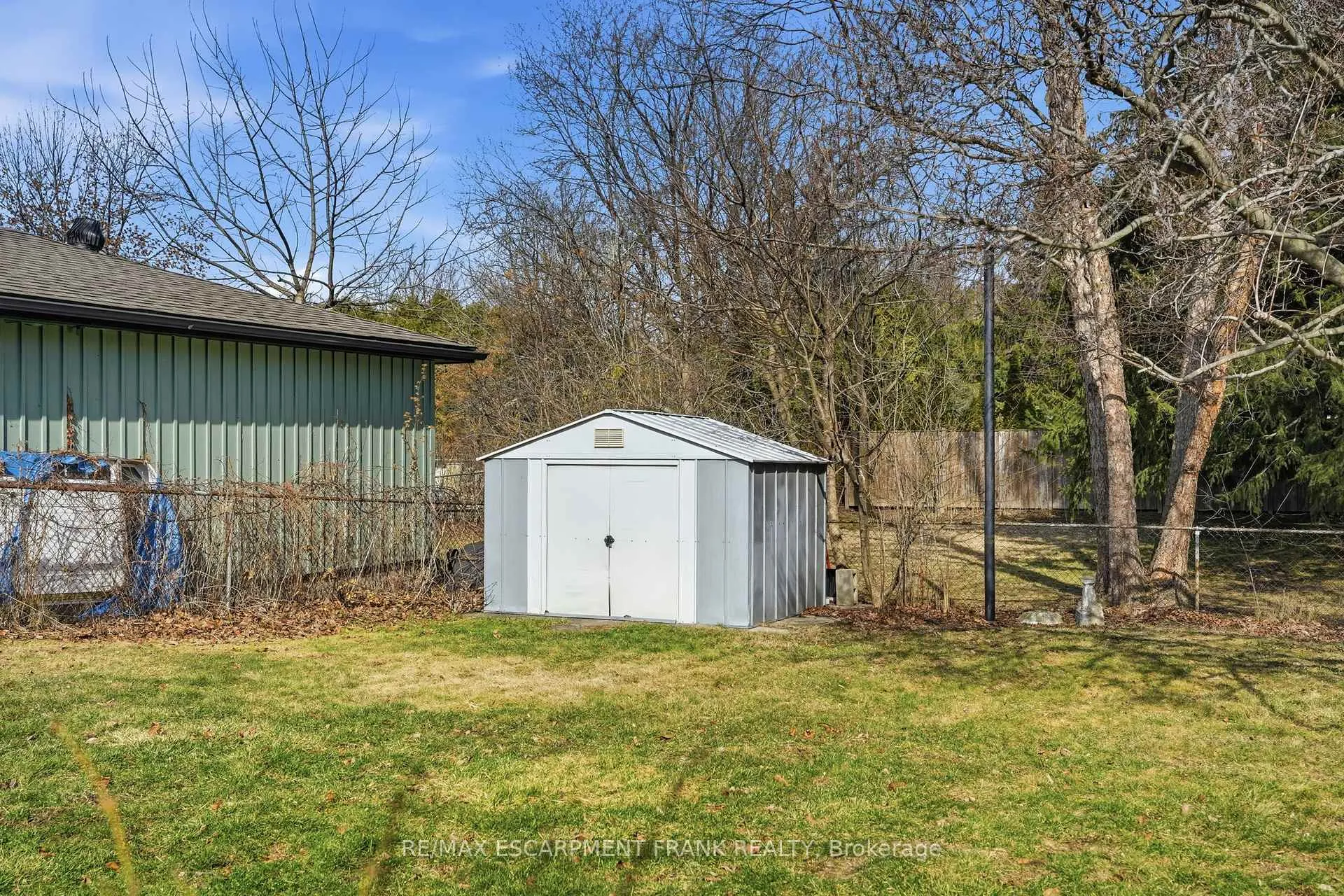 Photo 46 of 256 Whitney Avenue, Hamilton, Ainslie Wood — HOMEH