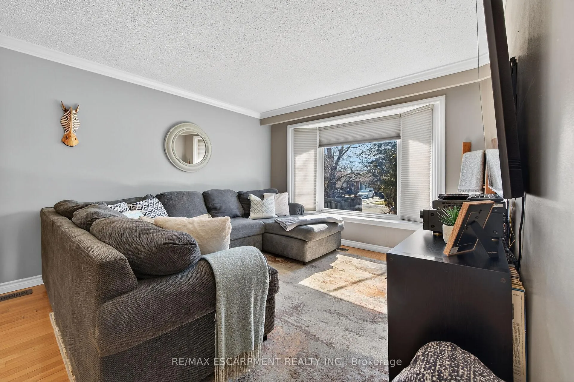 Photo 21 of 96 Dundee Drive, Haldimand — HOMEH