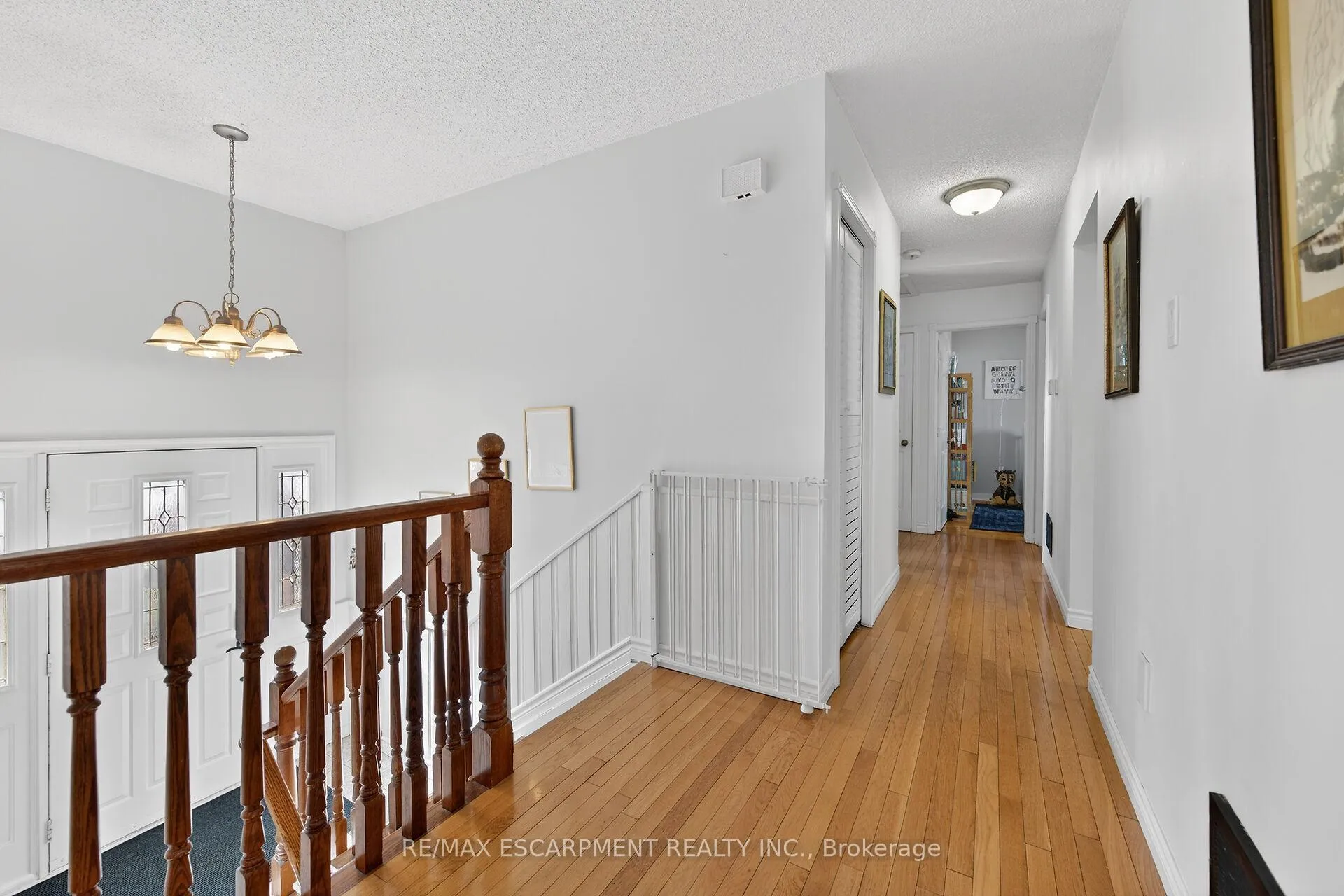 Photo 23 of 96 Dundee Drive, Haldimand — HOMEH