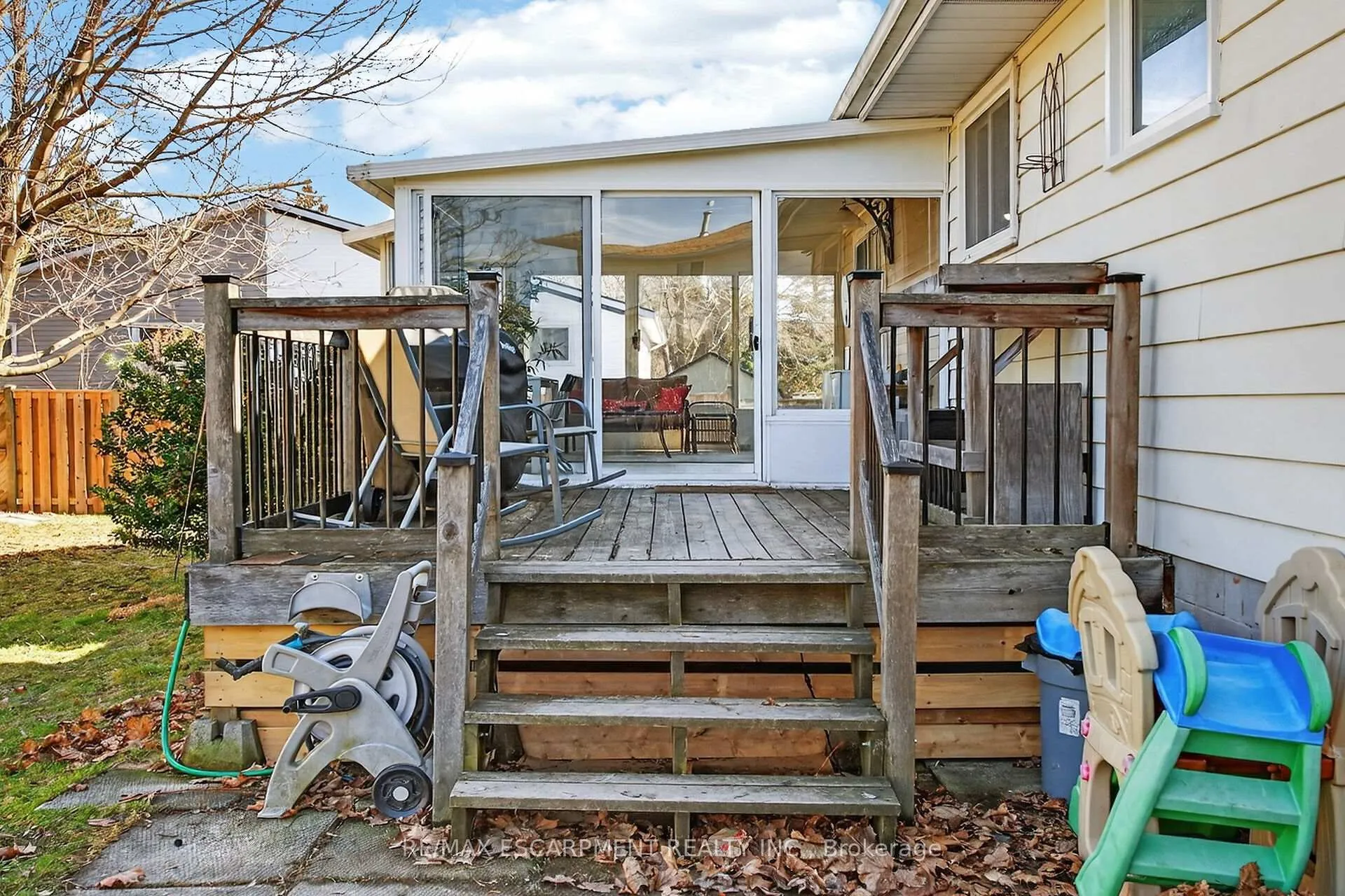 Photo 37 of 96 Dundee Drive, Haldimand — HOMEH