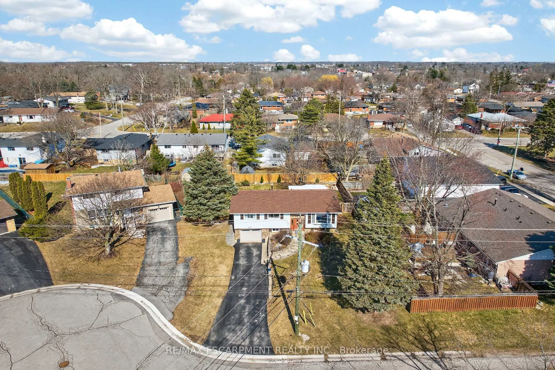 Photo 41 of 96 Dundee Drive, Haldimand — HOMEH