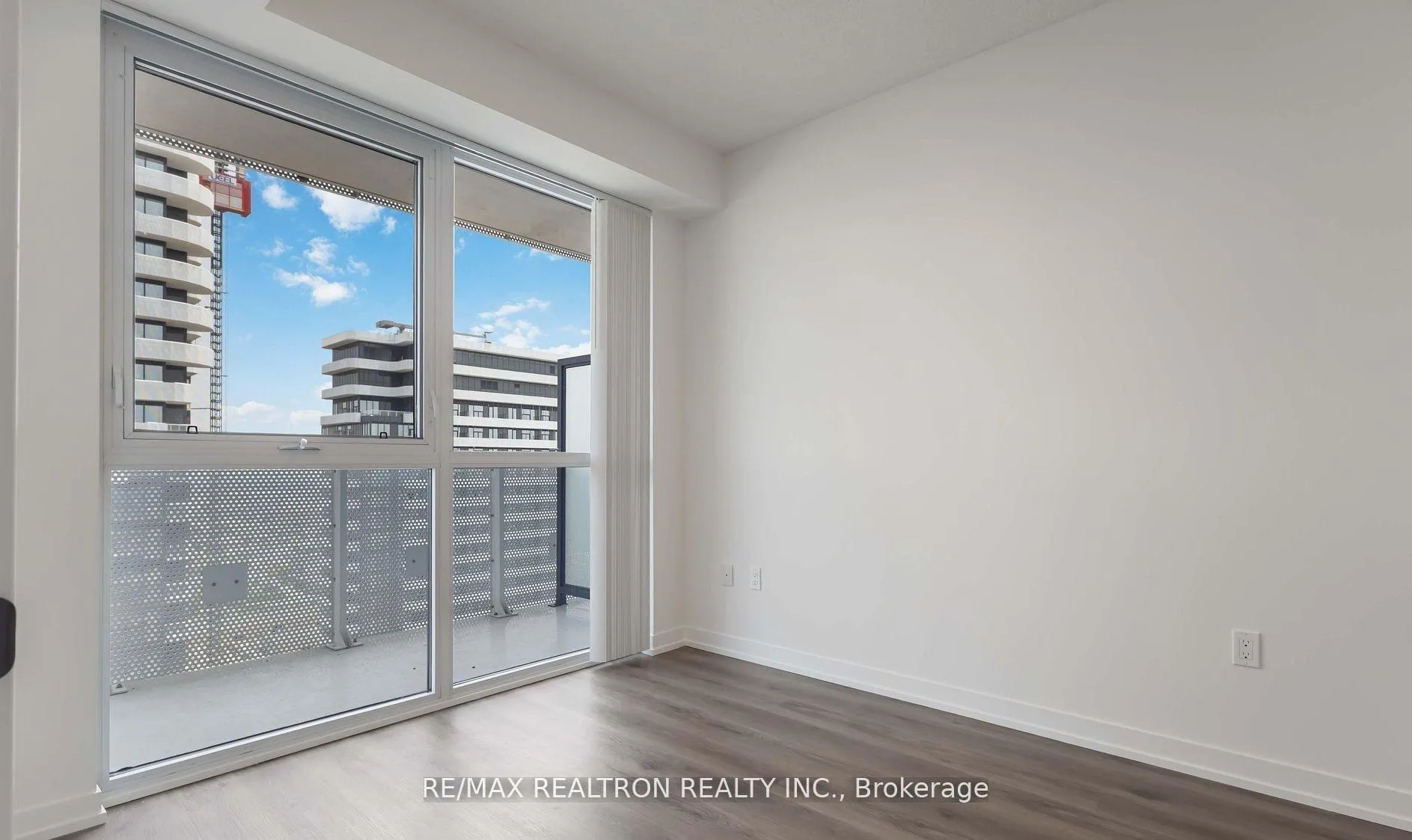 Photo 14 of Unit 3501, 225 Commerce Street E, Vaughan, Vaughan Corporate Centre — HOMEH