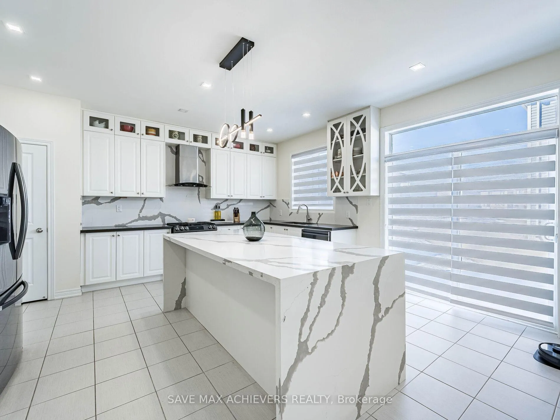 Photo 15 of 451 Black Cherry Crescent, Shelburne — HOMEH