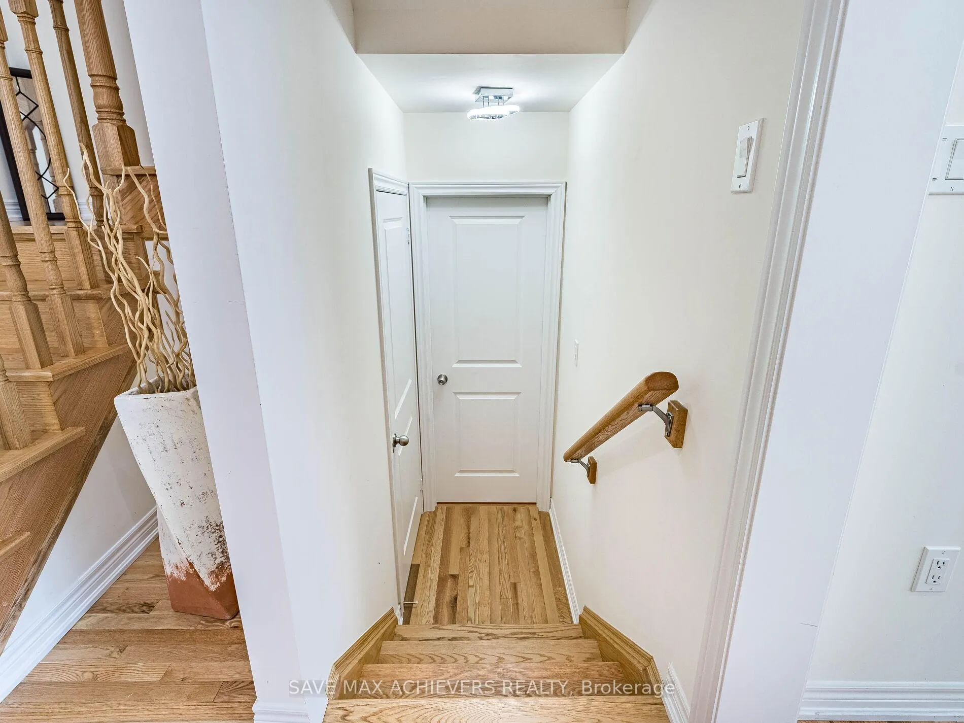 Photo 21 of 451 Black Cherry Crescent, Shelburne — HOMEH