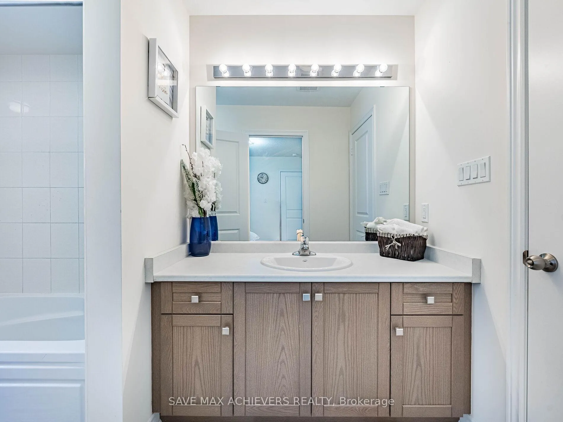 Photo 35 of 451 Black Cherry Crescent, Shelburne — HOMEH