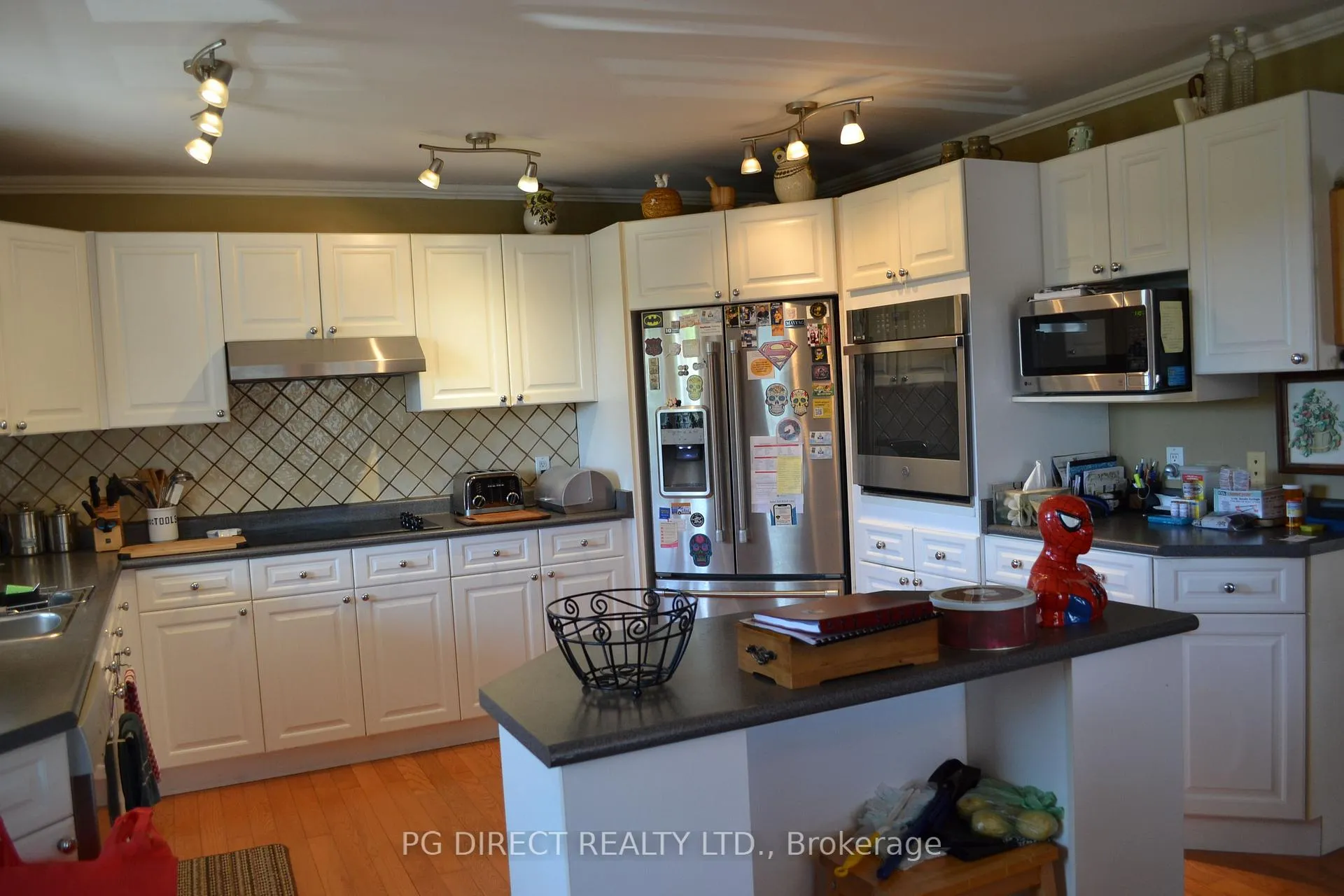 Photo 3 of 270 Pinecreek Crescent, Callander — HOMEH