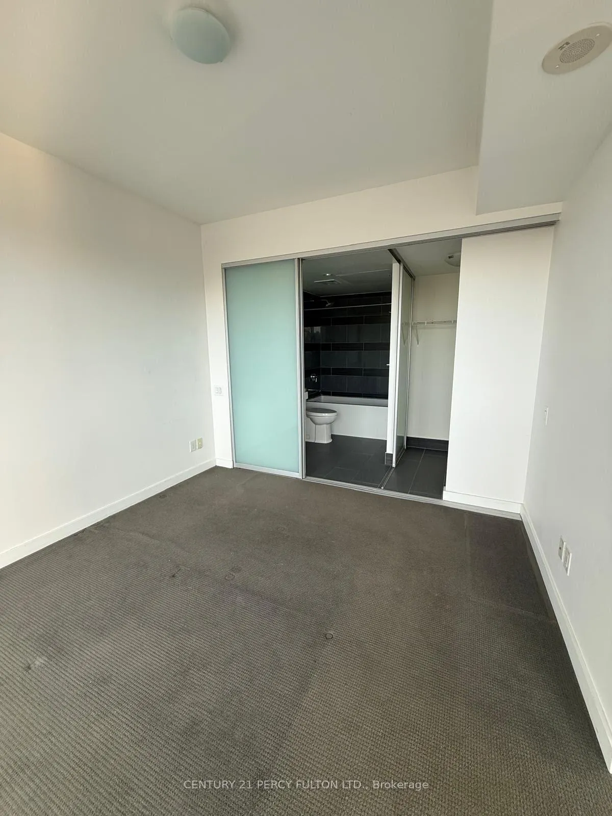 Photo 13 of Unit 2102, 70 Distillery Lane, Toronto, Waterfront Communities — HOMEH