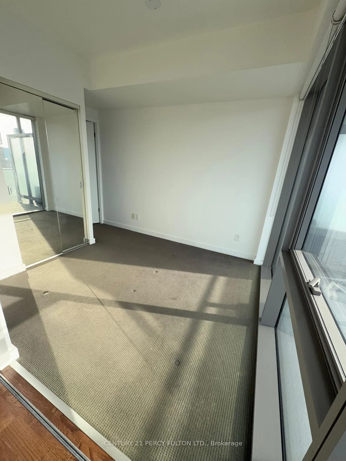 Photo 18 of Unit 2102, 70 Distillery Lane, Toronto, Waterfront Communities — HOMEH