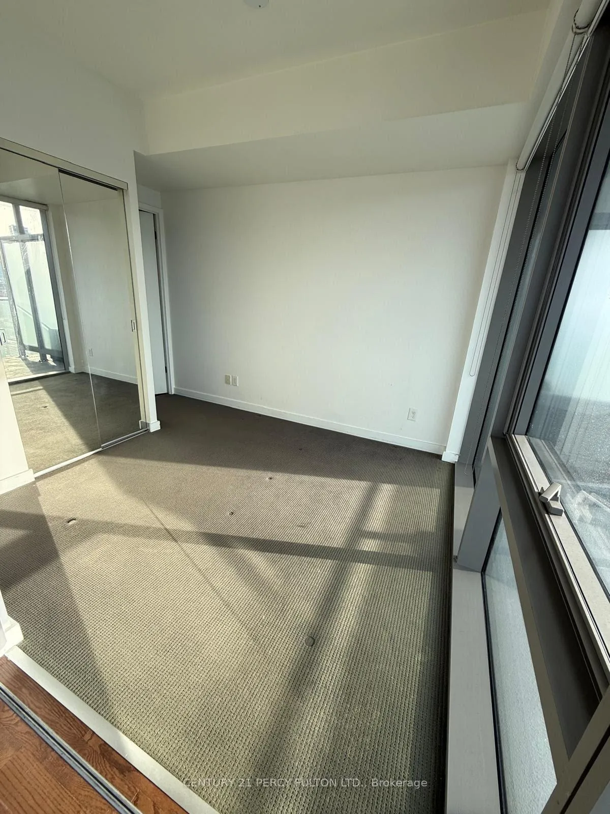 Photo 19 of Unit 2102, 70 Distillery Lane, Toronto, Waterfront Communities — HOMEH