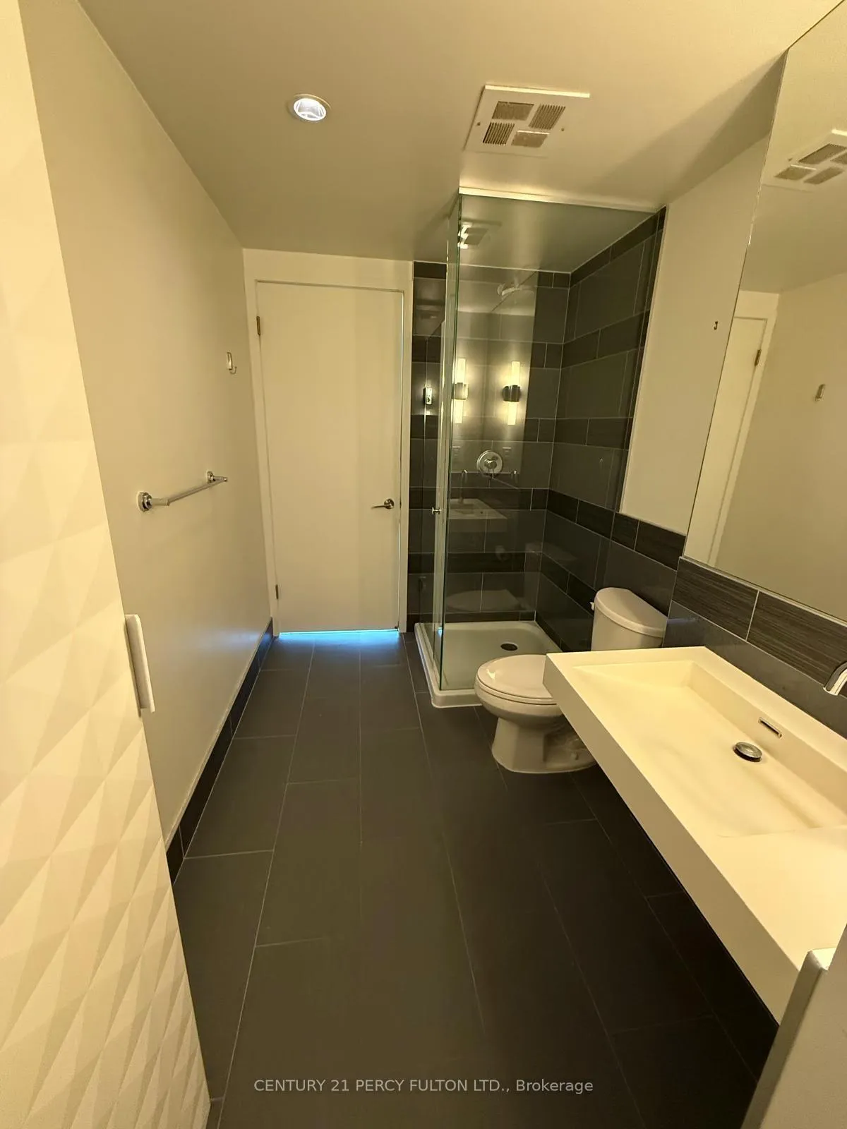 Photo 21 of Unit 2102, 70 Distillery Lane, Toronto, Waterfront Communities — HOMEH