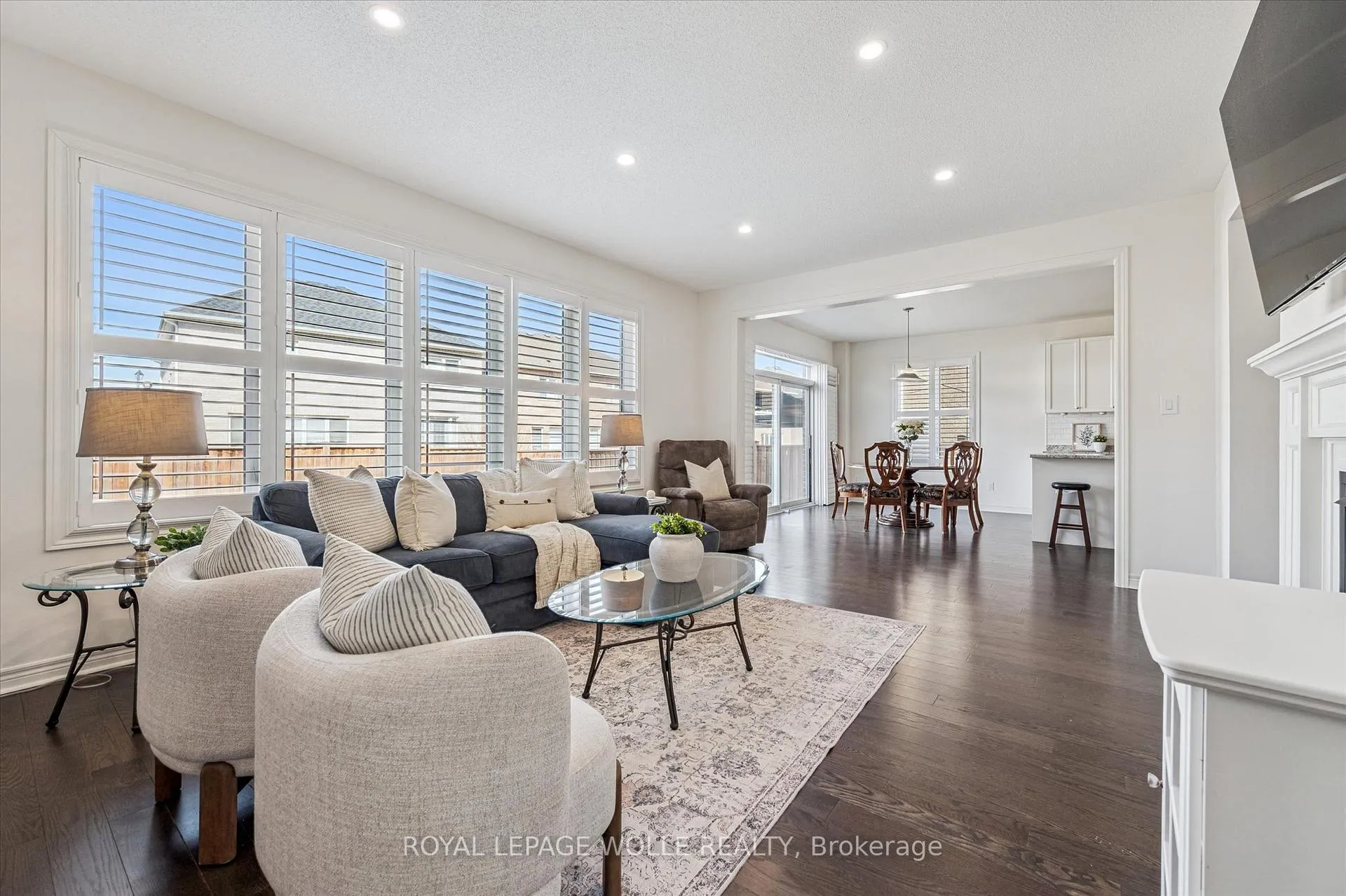 Photo 15 of 65 Barlow Place, Brant, Paris — HOMEH
