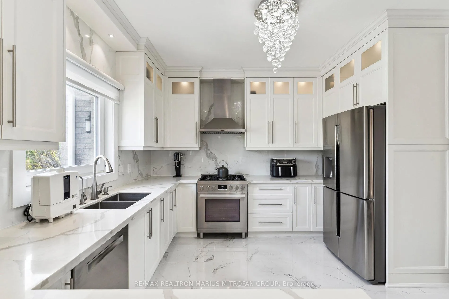 Photo 7 of 23 Steepleview Court, Oshawa, Columbus — HOMEH