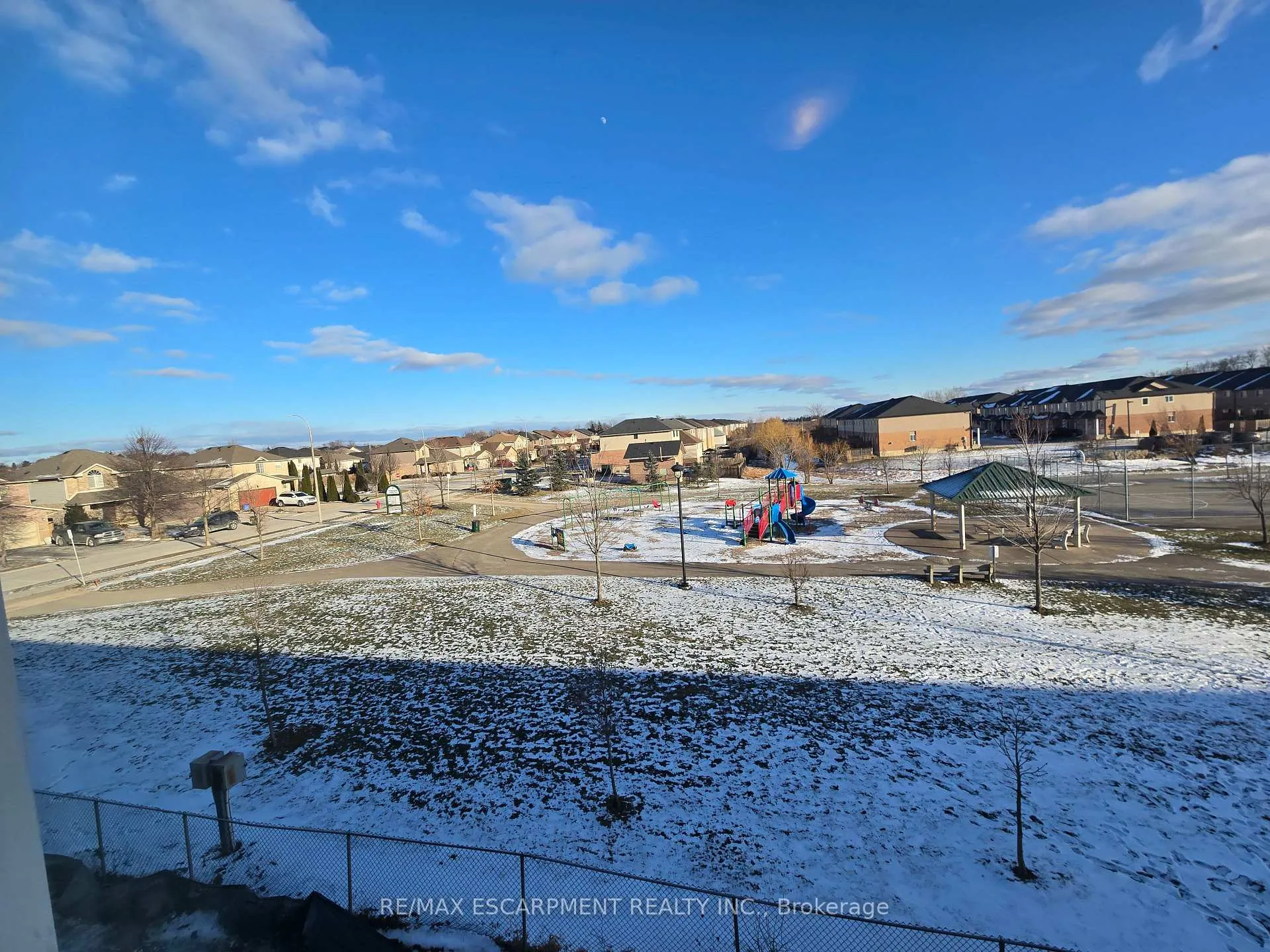 Photo 2 of Unit 5, 205 Thames Way, Hamilton, Mount Hope — HOMEH