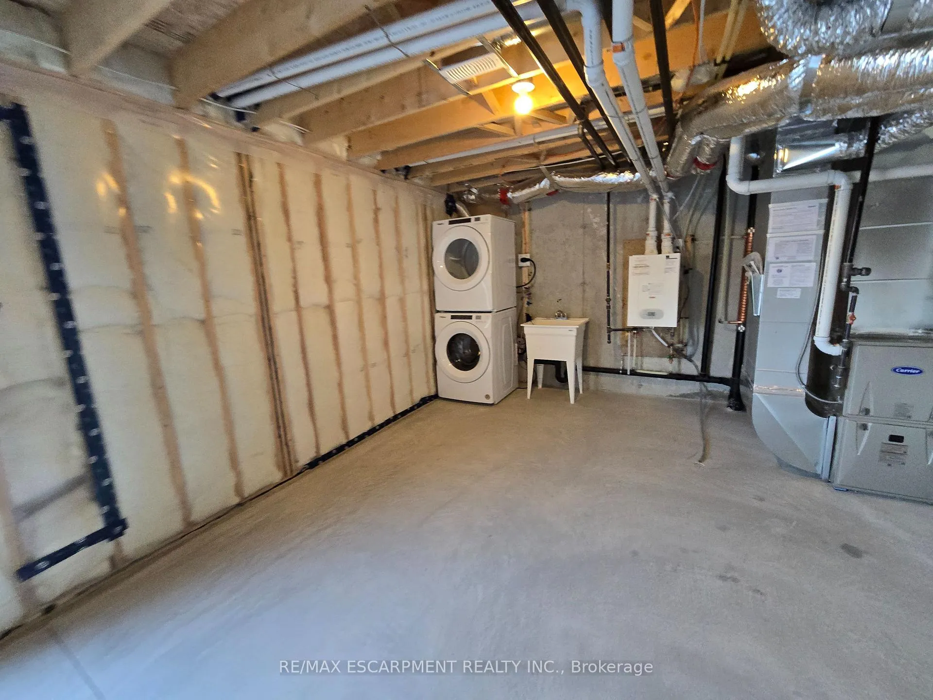 Photo 19 of Unit 5, 205 Thames Way, Hamilton, Mount Hope — HOMEH