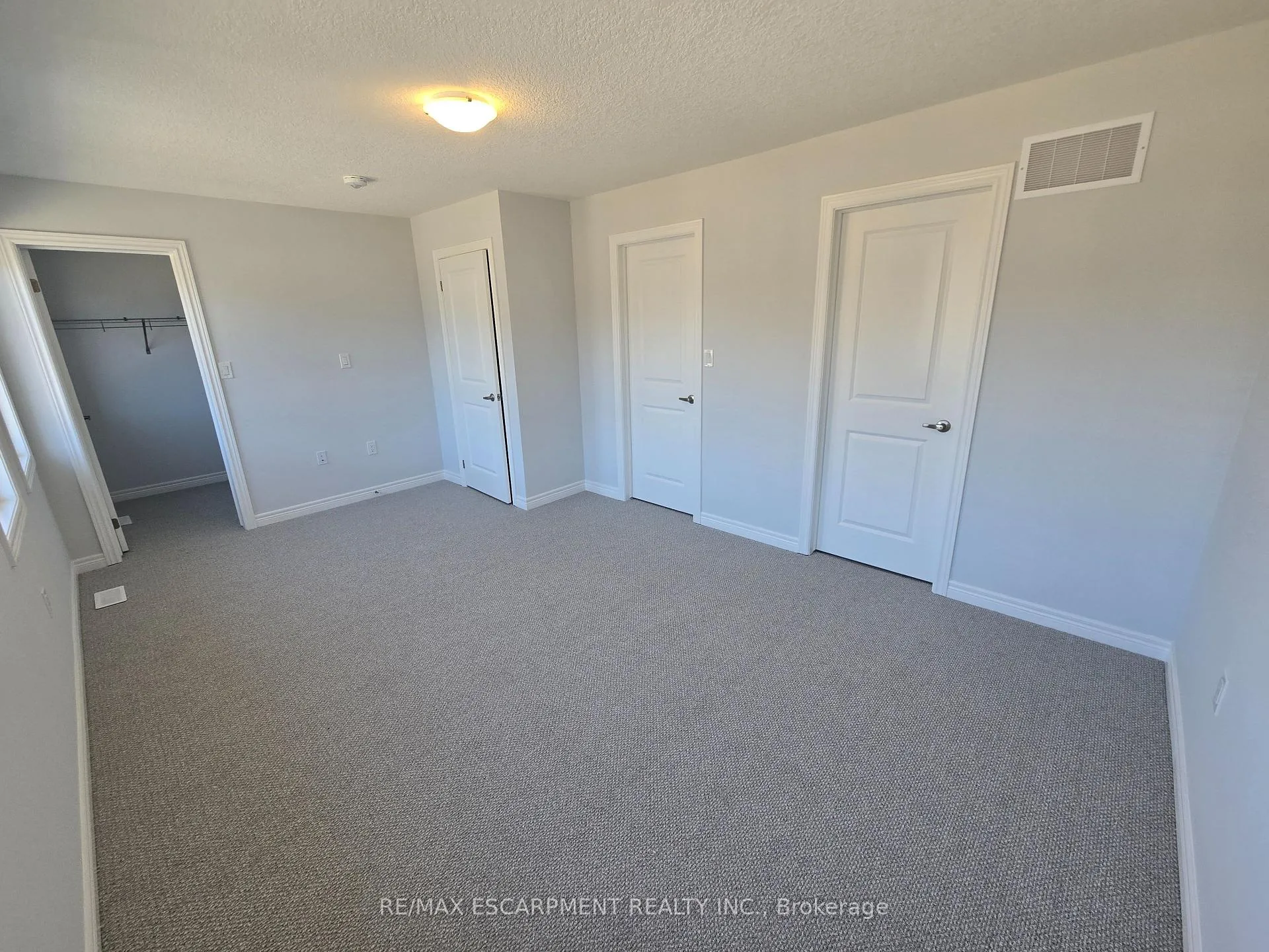 Photo 22 of Unit 5, 205 Thames Way, Hamilton, Mount Hope — HOMEH