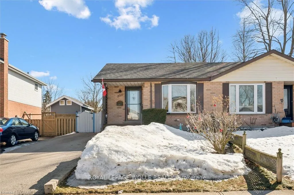 Photo 1 of 303A Mayview Crescent, Waterloo — HOMEH