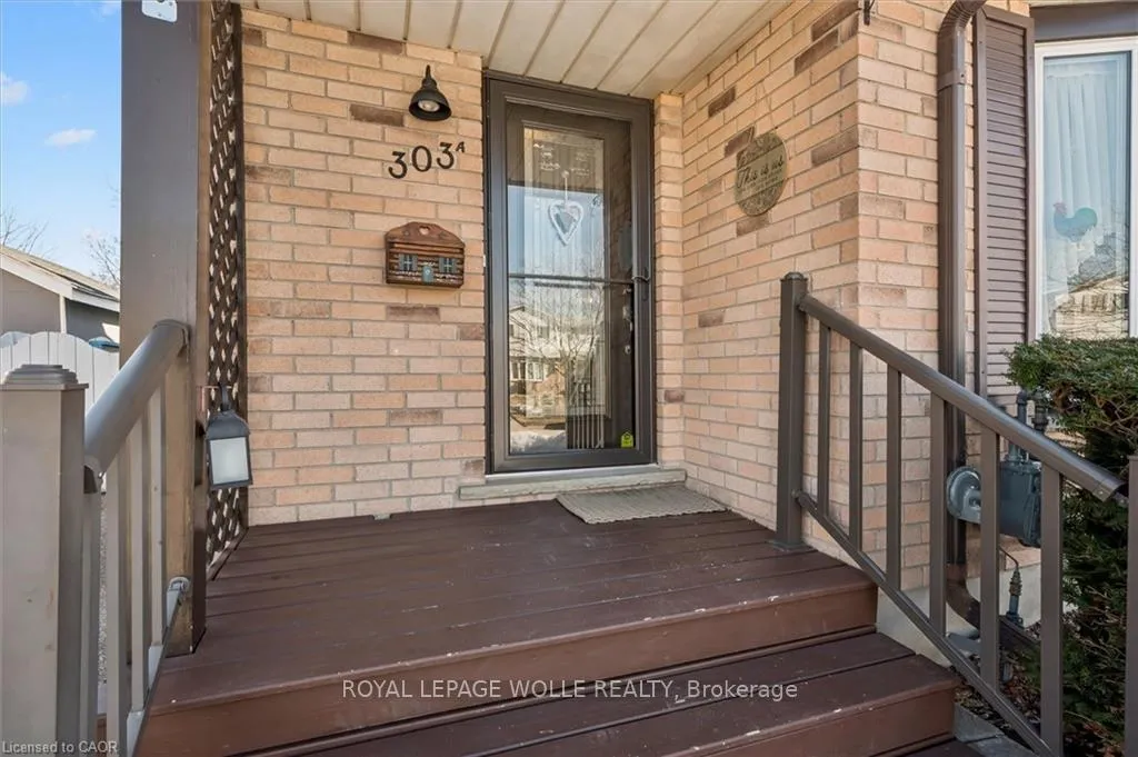 Photo 5 of 303A Mayview Crescent, Waterloo — HOMEH