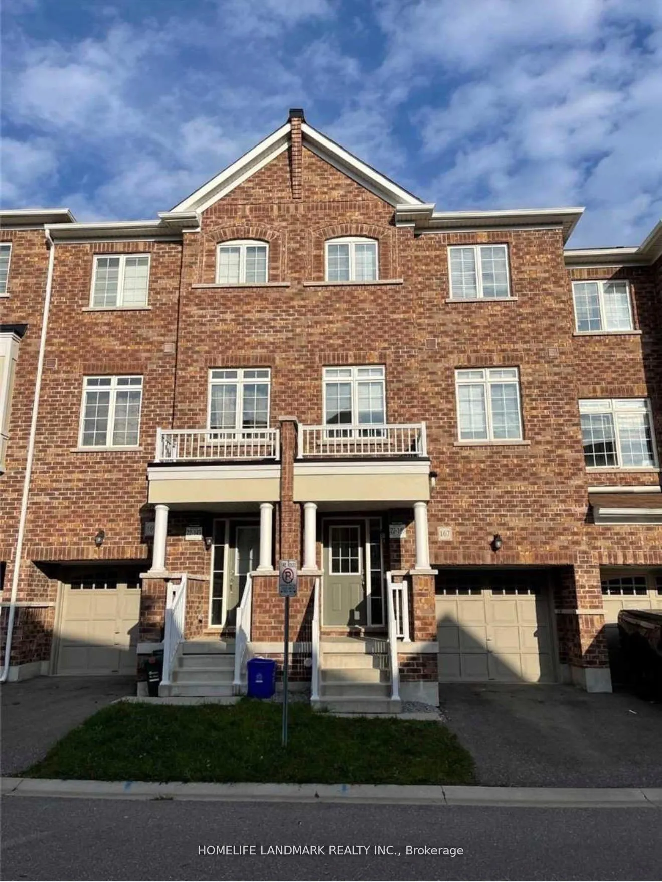 Front of 167 Roy Grove Way