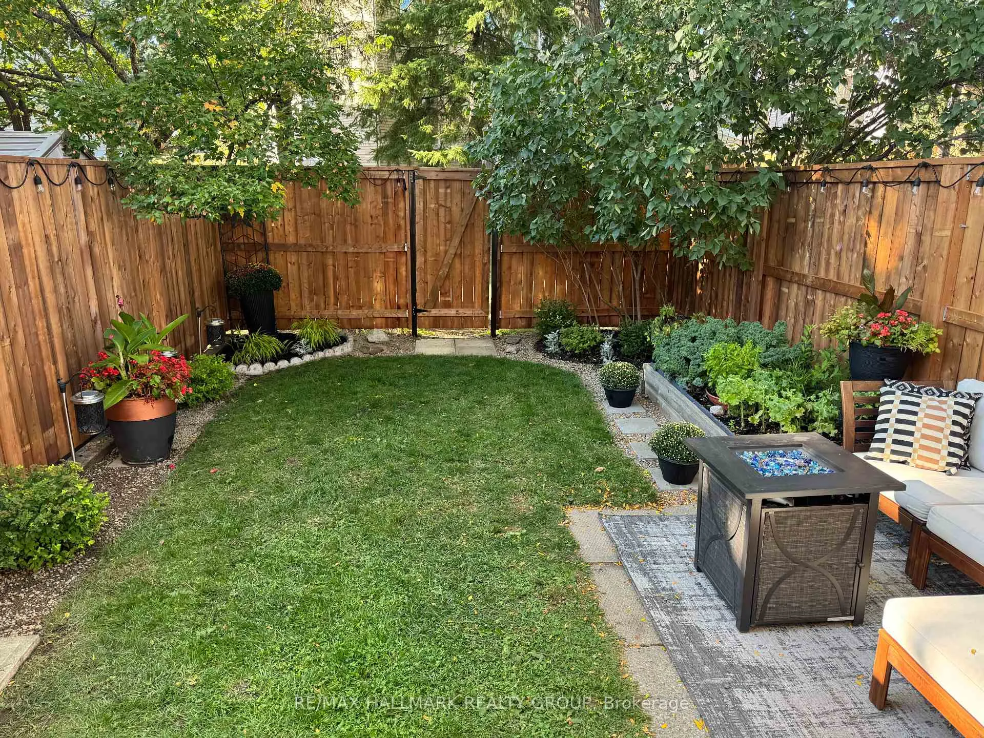 Photo 32 of 16B Spring Grove Lane, Ottawa, Barrhaven - Pheasant Run — HOMEH