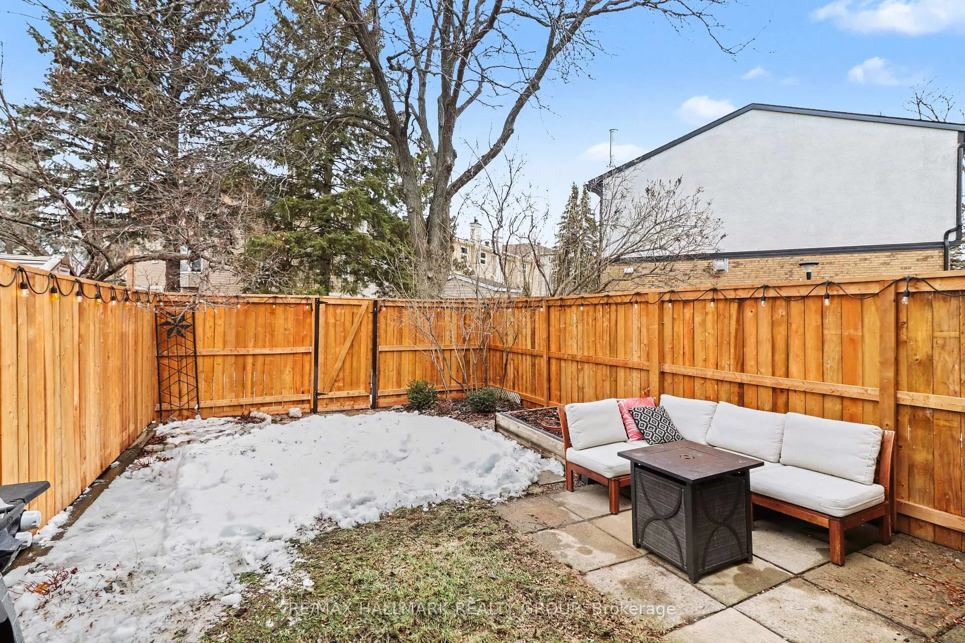 Photo 35 of 16B Spring Grove Lane, Ottawa, Barrhaven - Pheasant Run — HOMEH