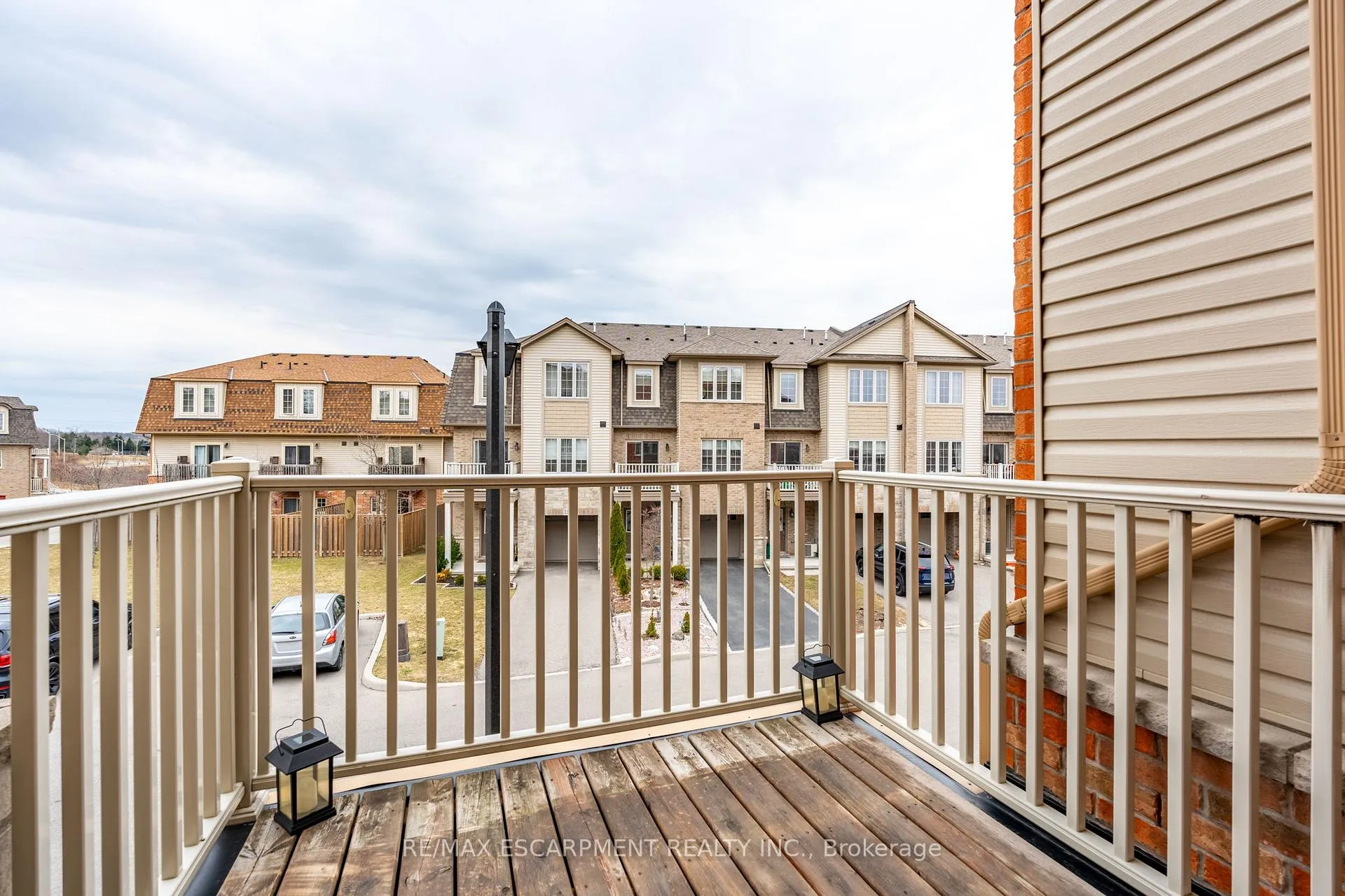 Photo 27 of Unit 5, 11 Stockbridge Gardens, Hamilton, Stoney Creek Mountain — HOMEH