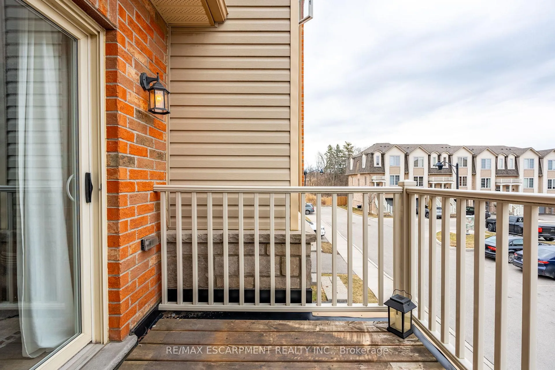 Photo 28 of Unit 5, 11 Stockbridge Gardens, Hamilton, Stoney Creek Mountain — HOMEH