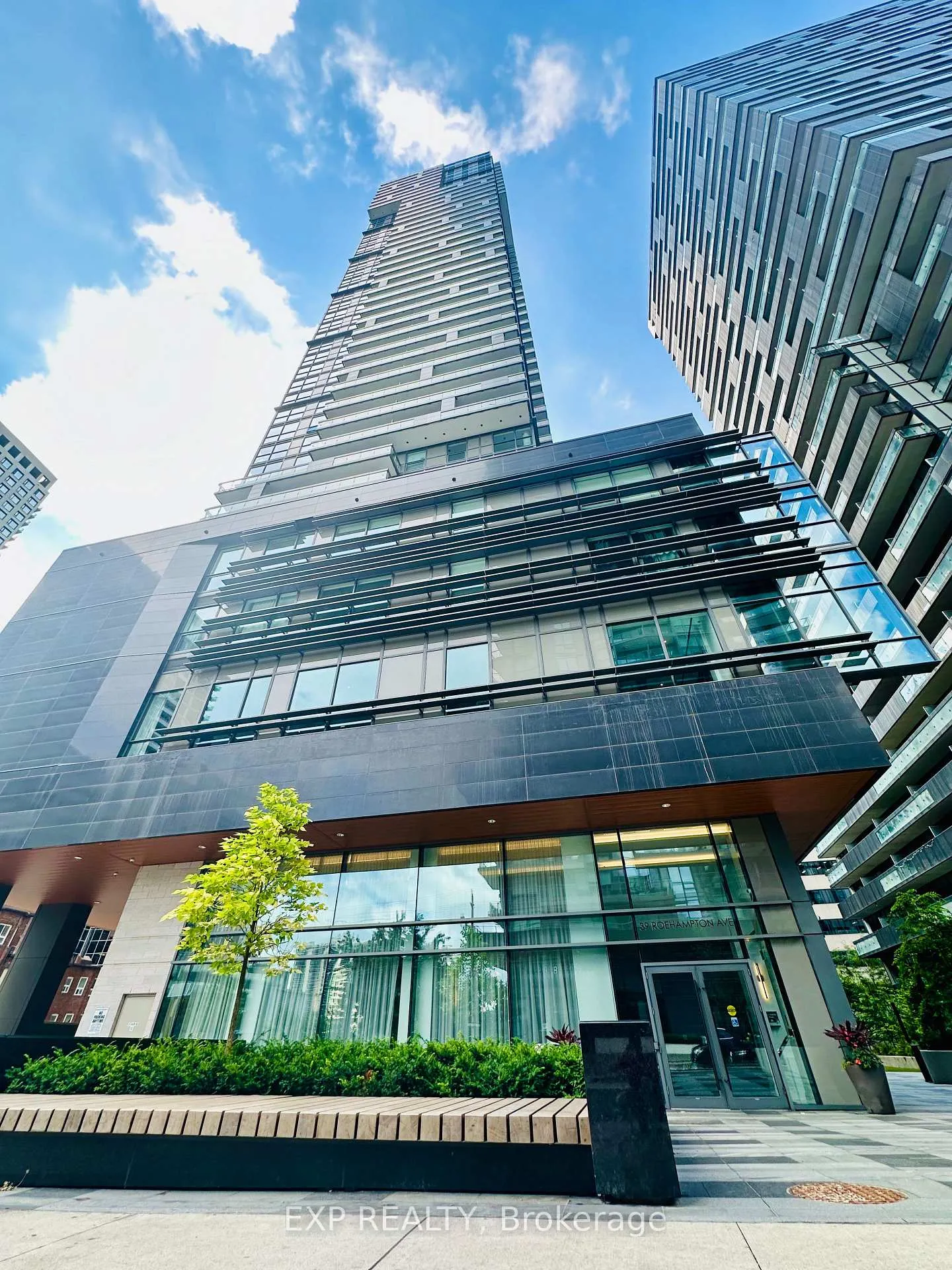 Photo 1 of Unit 2401, 39 Roehampton Avenue, Toronto, Mount Pleasant West — HOMEH