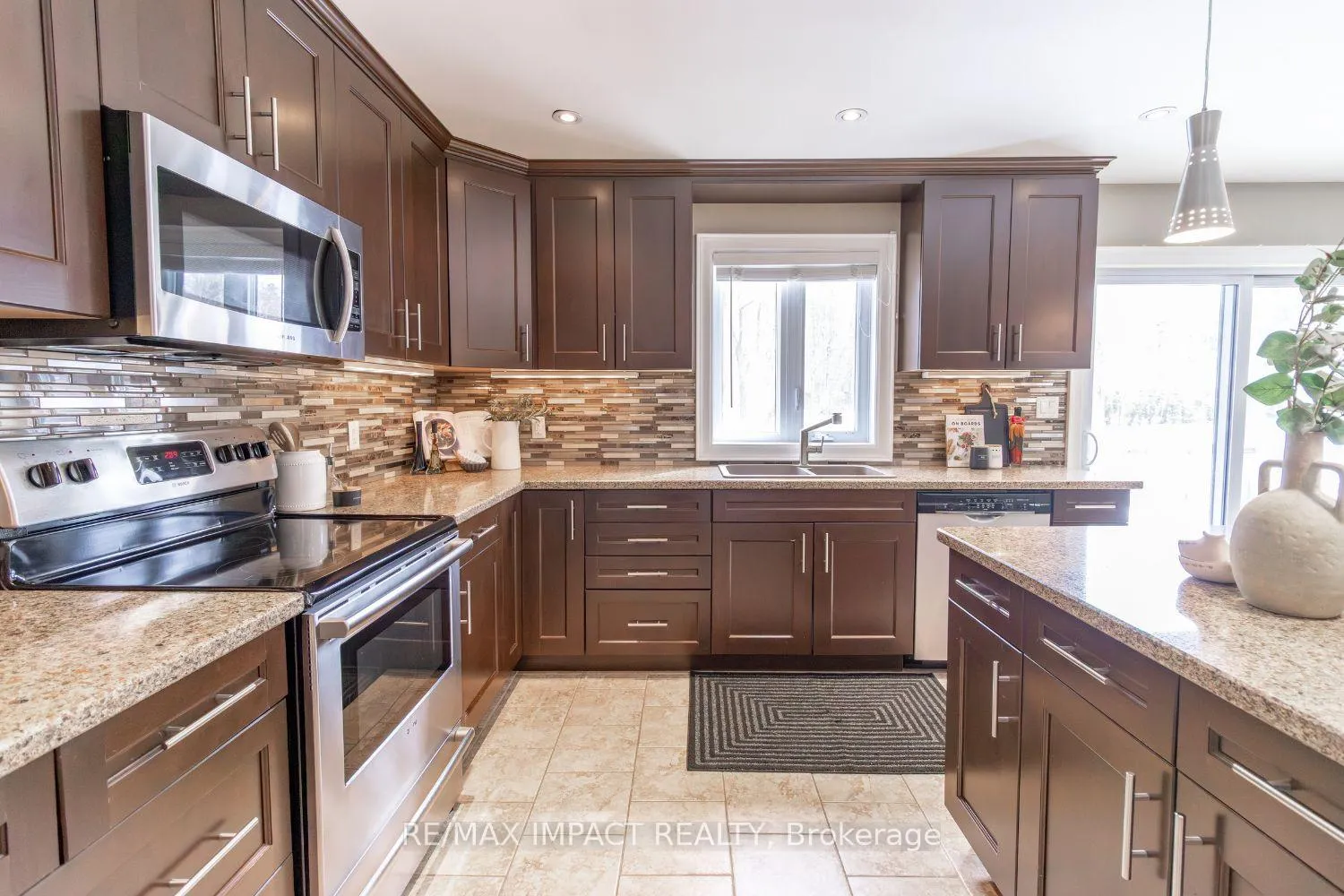 Photo 19 of 489 Larmer Line, Cavan Monaghan, Cavan Twp — HOMEH