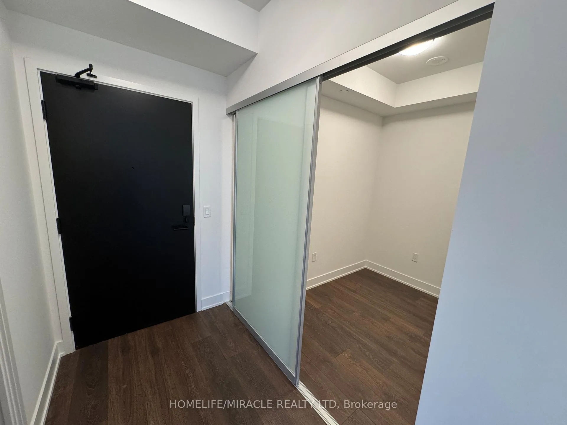 Photo 14 of Unit 407, 2343 Khalsa Gate, Oakville, Westmount — HOMEH
