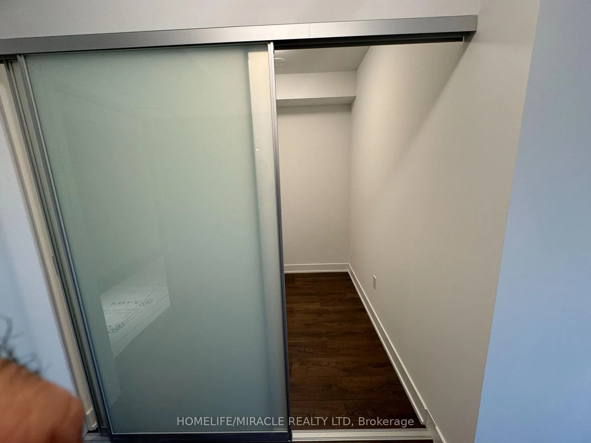 Photo 16 of Unit 407, 2343 Khalsa Gate, Oakville, Westmount — HOMEH