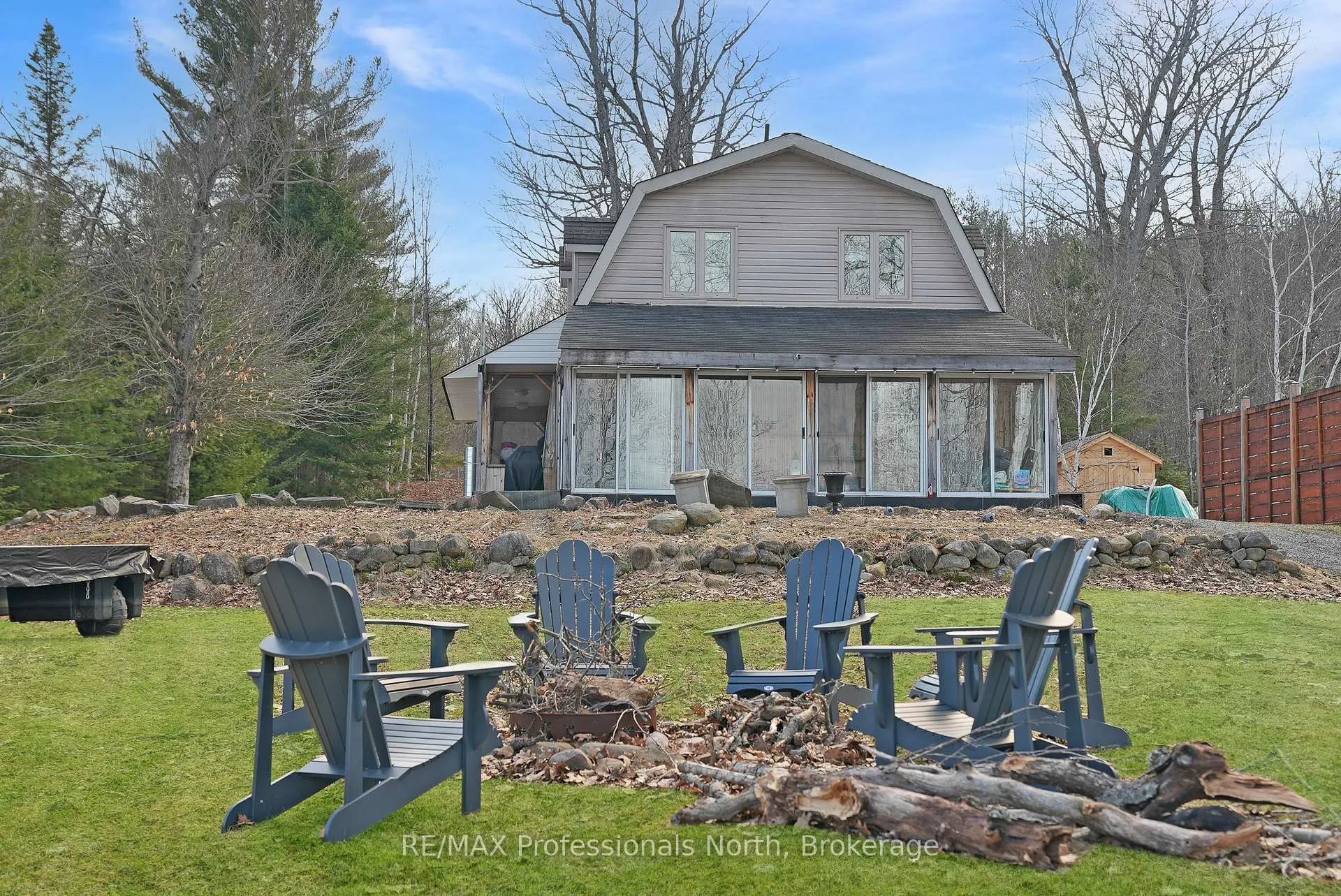 Photo 3 of 1008 Cherokee Trail, Algonquin Highlands, Stanhope — HOMEH