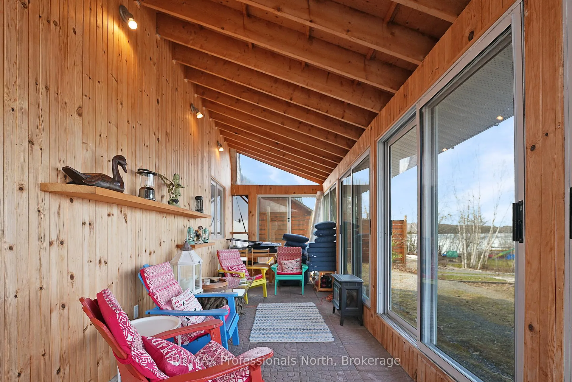 Photo 18 of 1008 Cherokee Trail, Algonquin Highlands, Stanhope — HOMEH