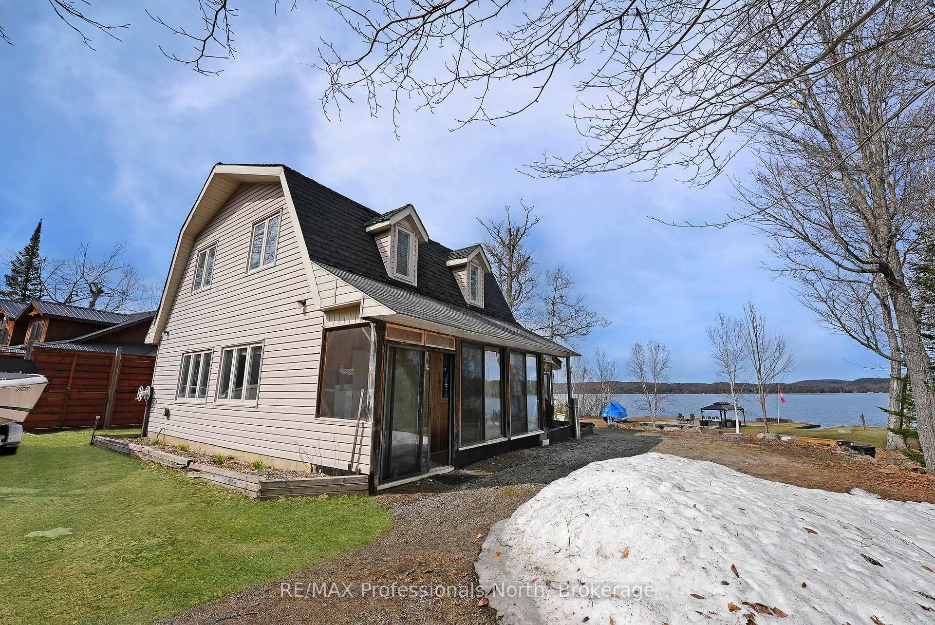 Photo 46 of 1008 Cherokee Trail, Algonquin Highlands, Stanhope — HOMEH