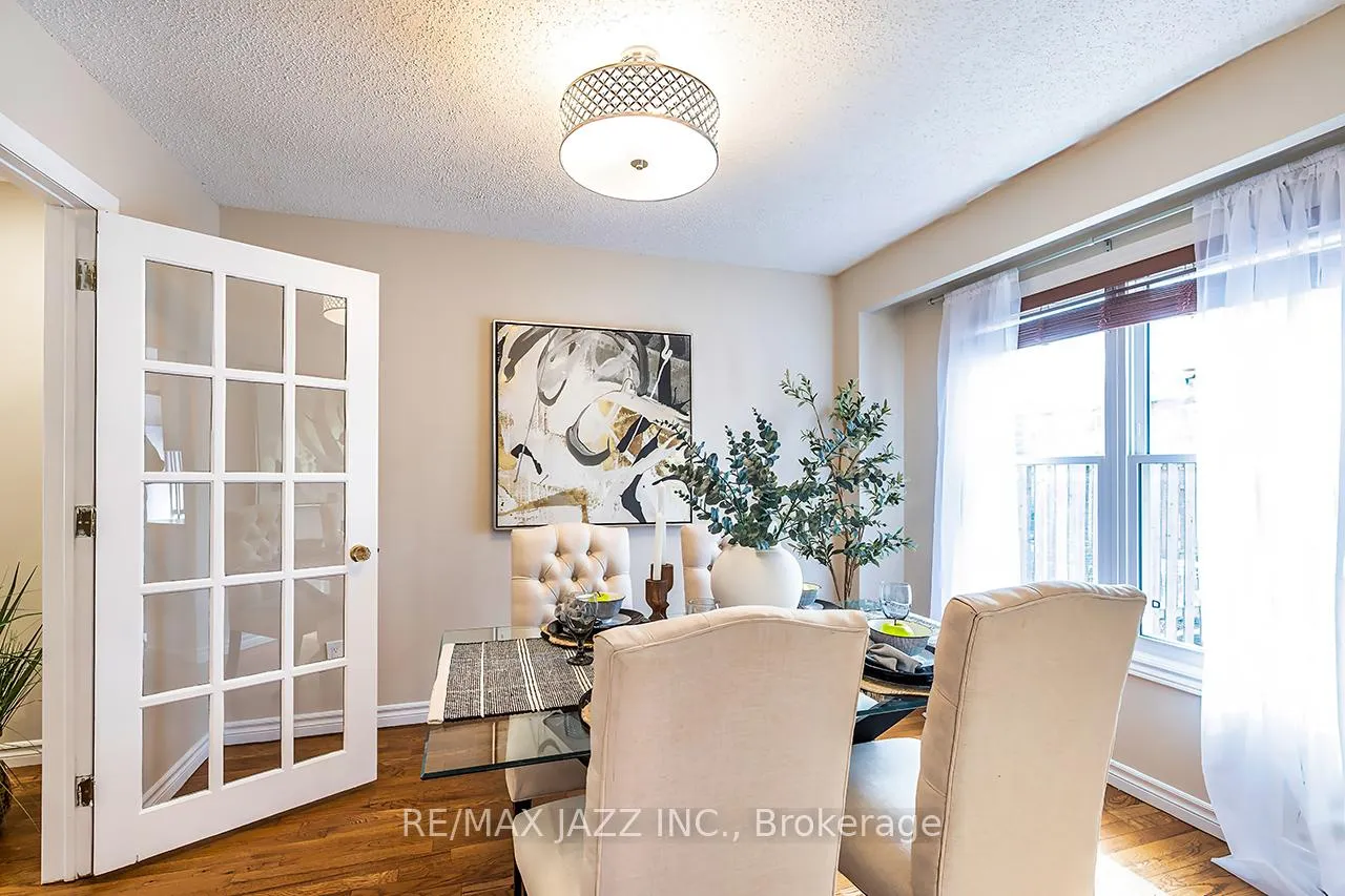 Photo 17 of 110 Ribblesdale Drive, Whitby, Pringle Creek — HOMEH