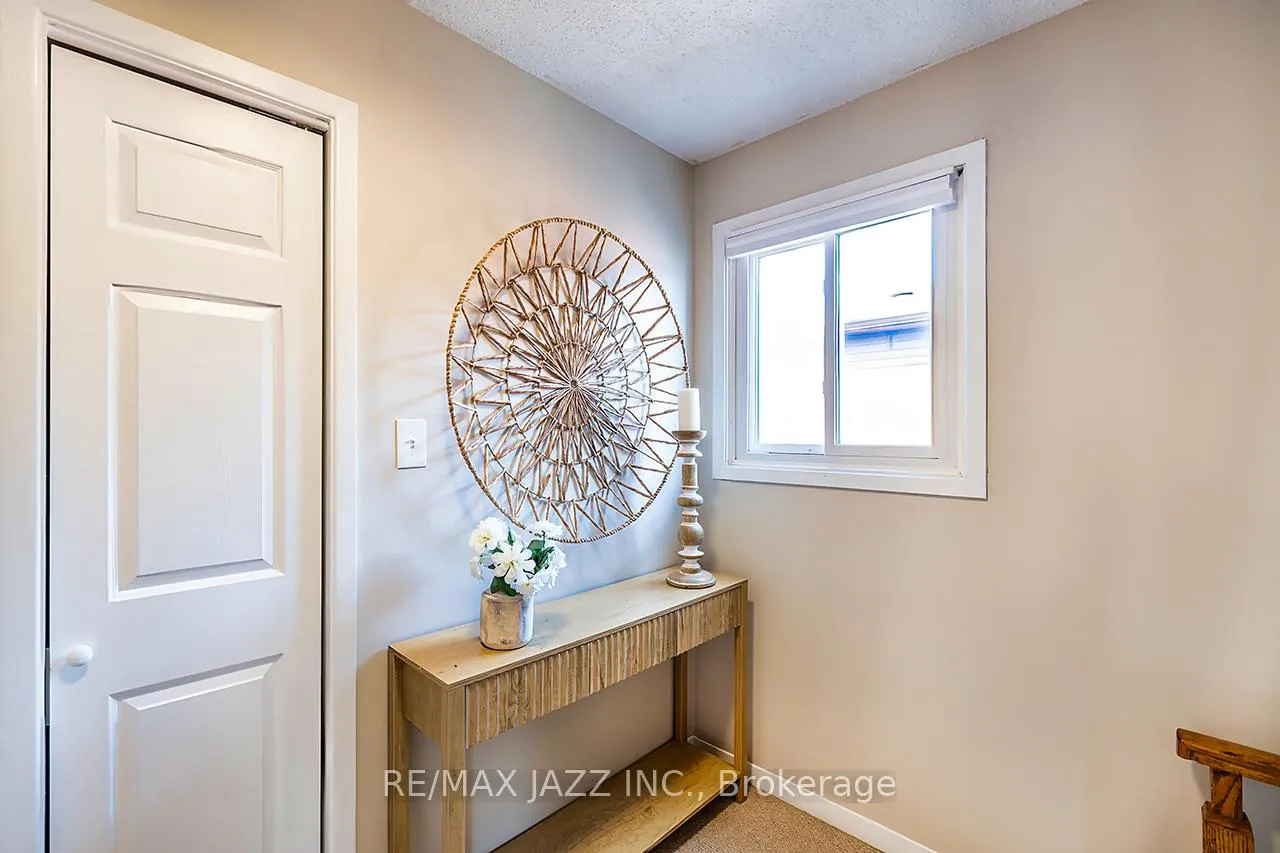 Photo 26 of 110 Ribblesdale Drive, Whitby, Pringle Creek — HOMEH