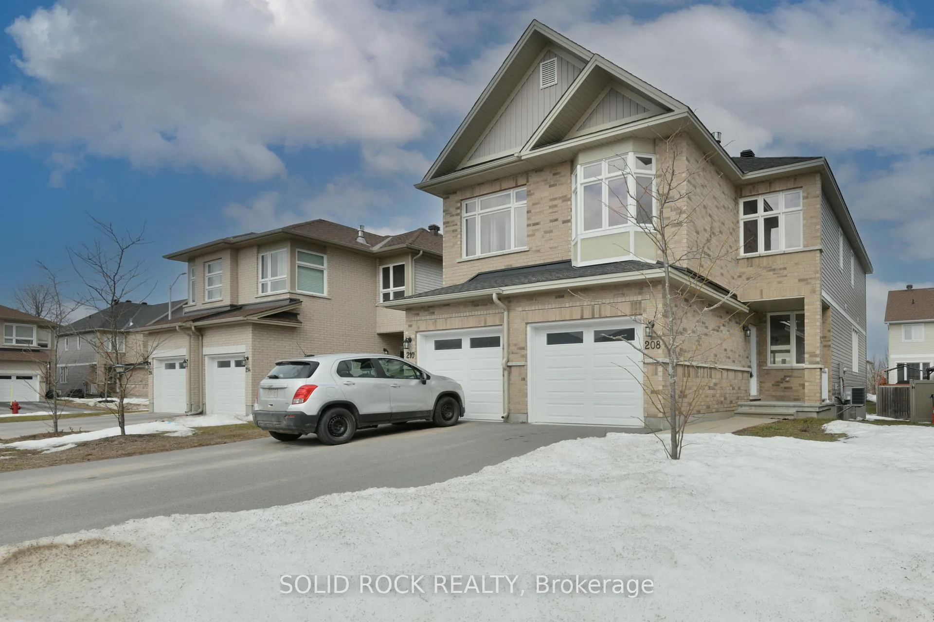 Photo 1 of 208 Bert Hall Street, Arnprior — HOMEH