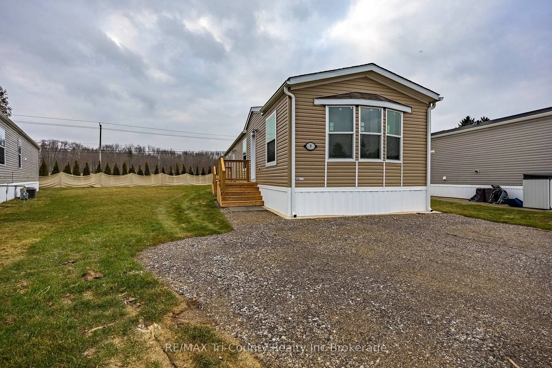 Front of 11981 Plank Road