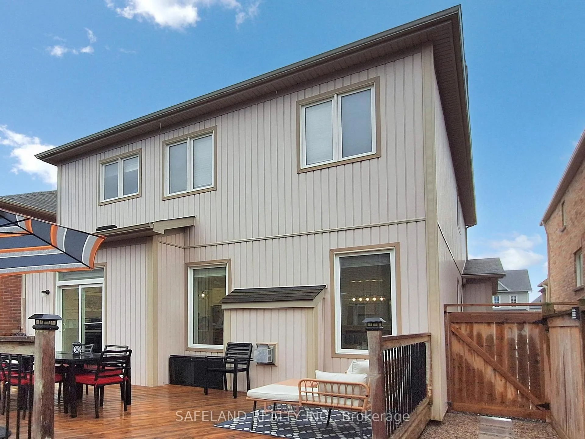 Photo 38 of 14 Grey Wing Avenue, Georgina, Keswick South — HOMEH