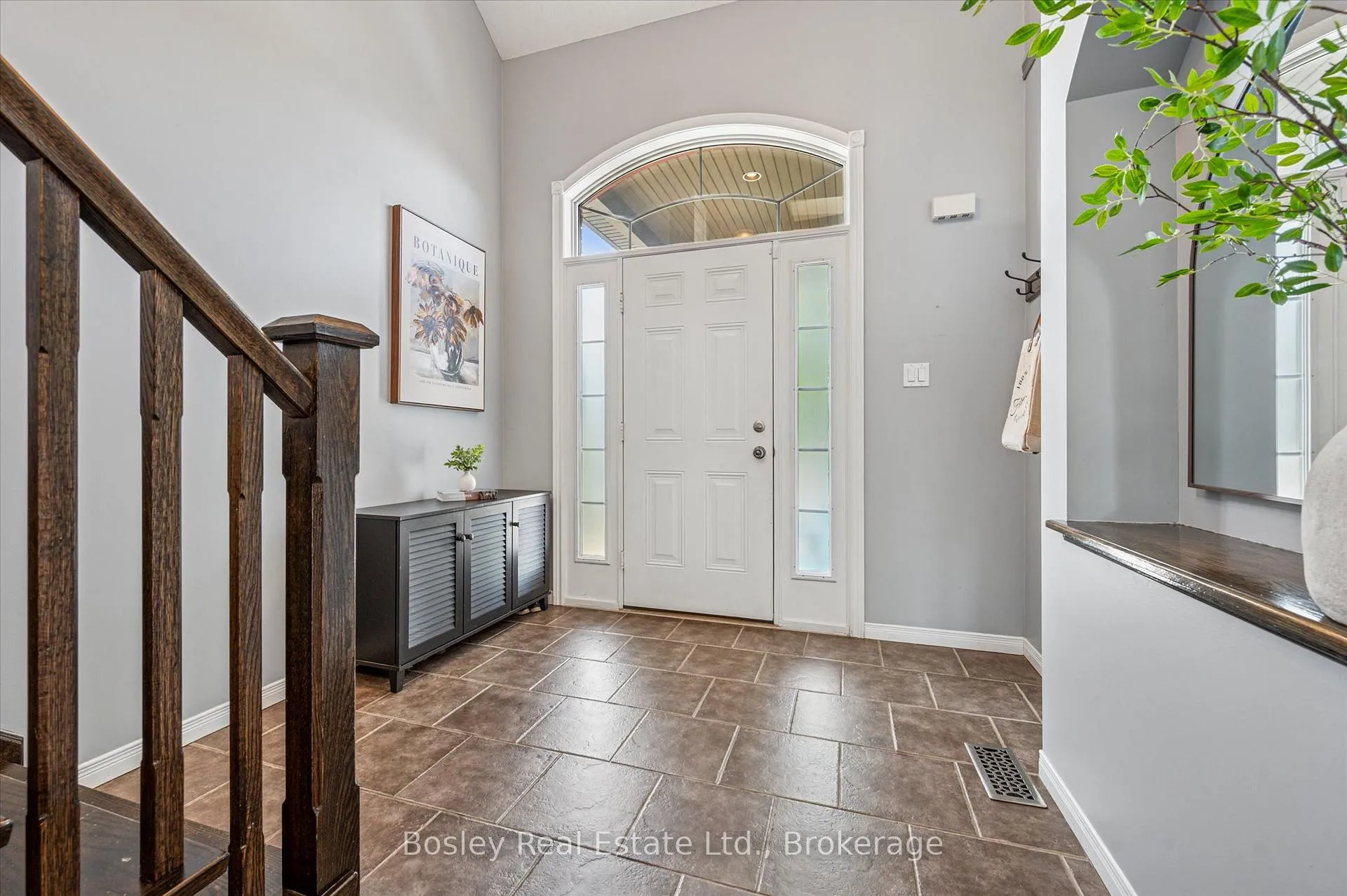 Photo 3 of 459 Townsend Drive, Woolwich, Breslau — HOMEH
