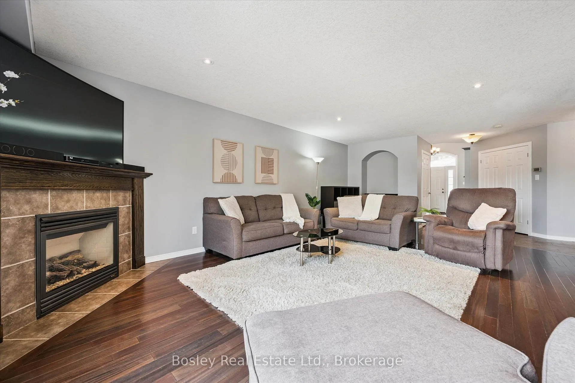 Photo 7 of 459 Townsend Drive, Woolwich, Breslau — HOMEH