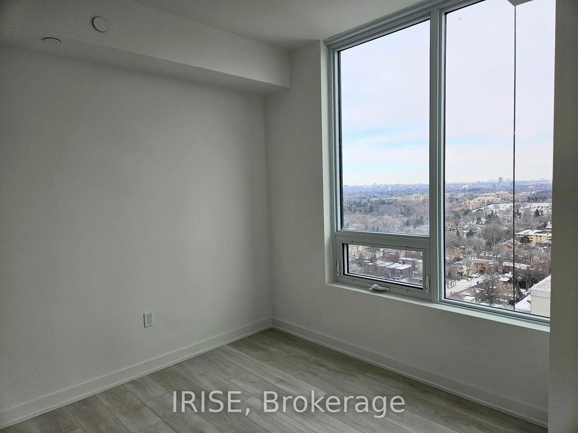 Photo 19 of Unit 2211, 117 Broadway Avenue, Toronto, Mount Pleasant West — HOMEH