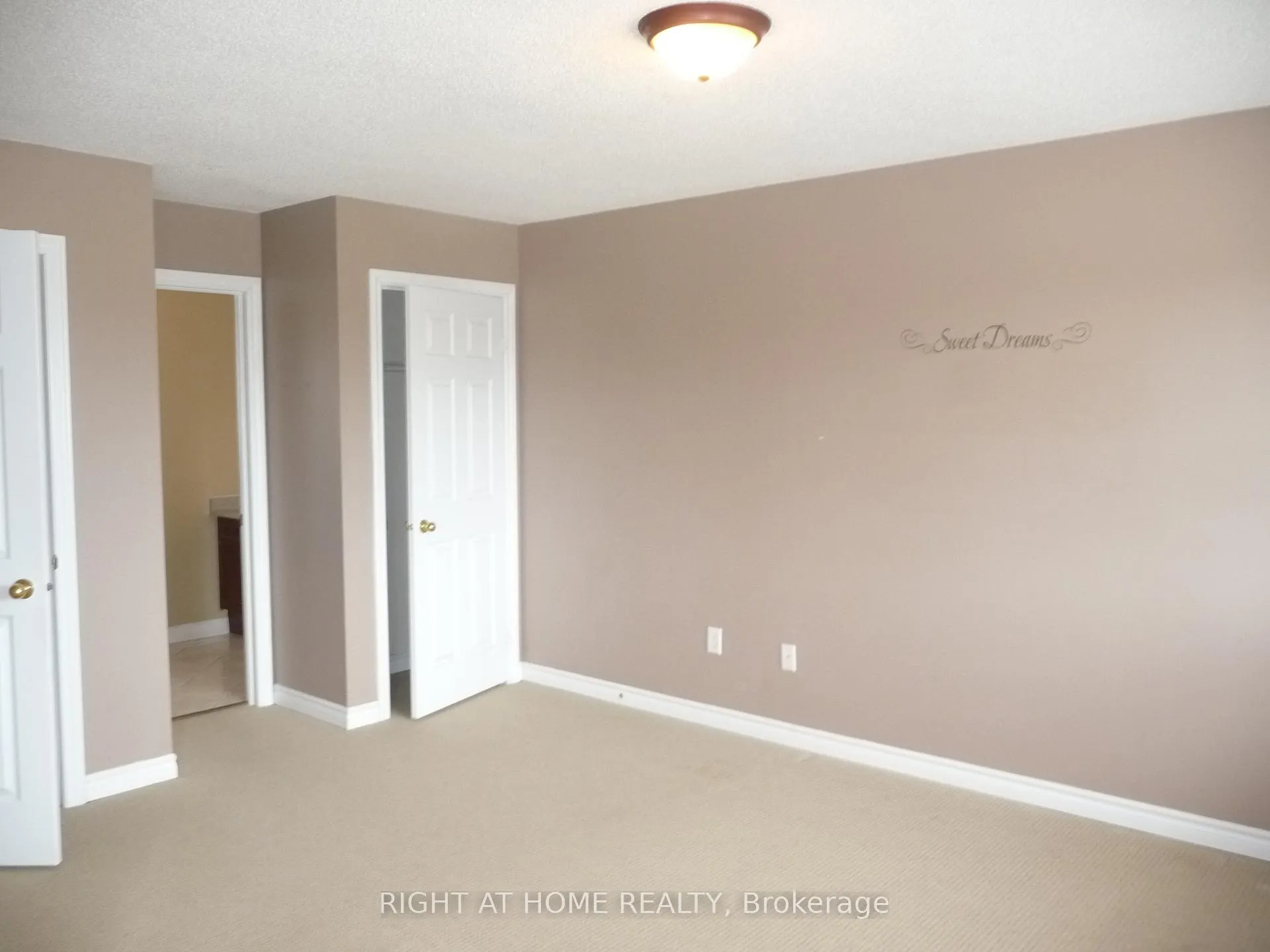 Photo 9 of 134 Dean Avenue, Barrie, Painswick South — HOMEH