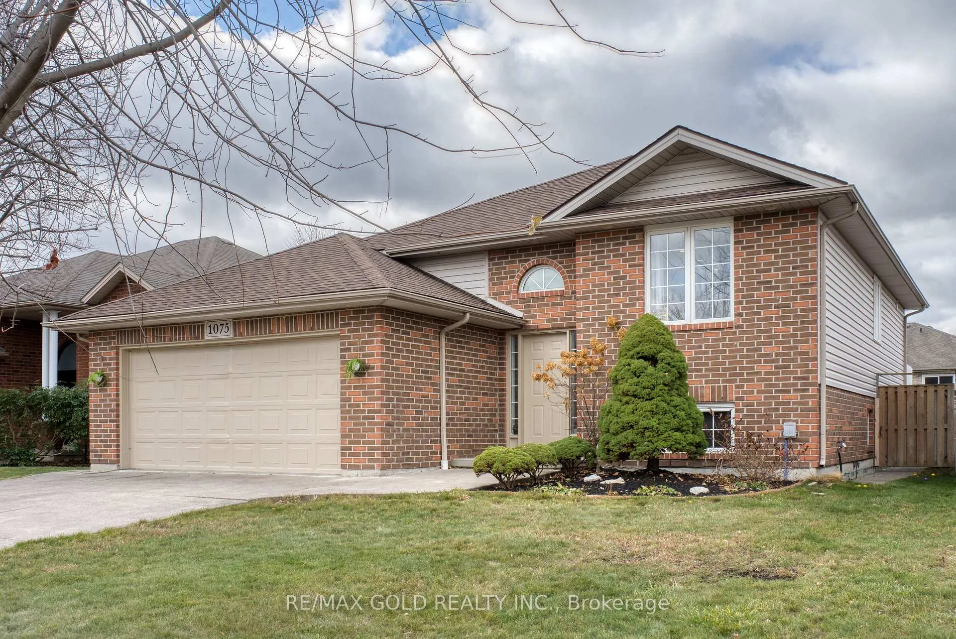 Photo 2 of 1075 Banwell Road, Windsor — HOMEH