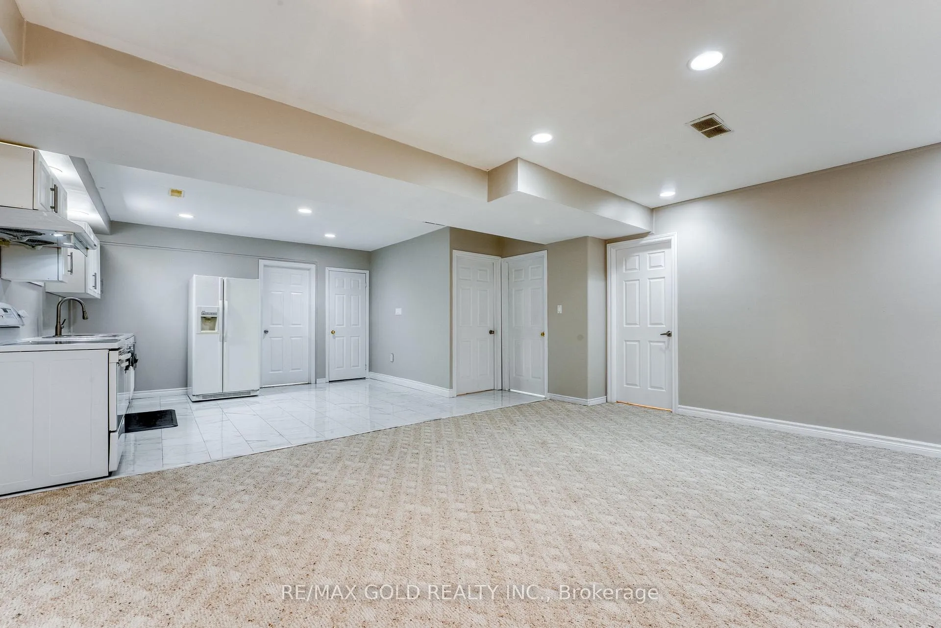 Photo 19 of 1075 Banwell Road, Windsor — HOMEH