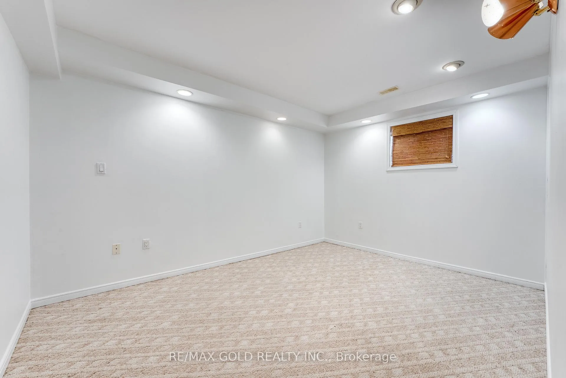 Photo 27 of 1075 Banwell Road, Windsor — HOMEH