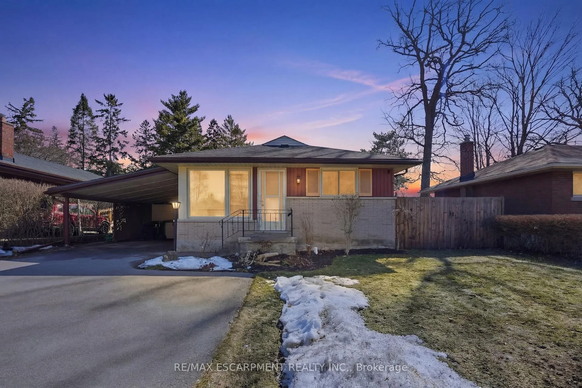 Photo 1 of 11 Alison Avenue, Waterloo — HOMEH