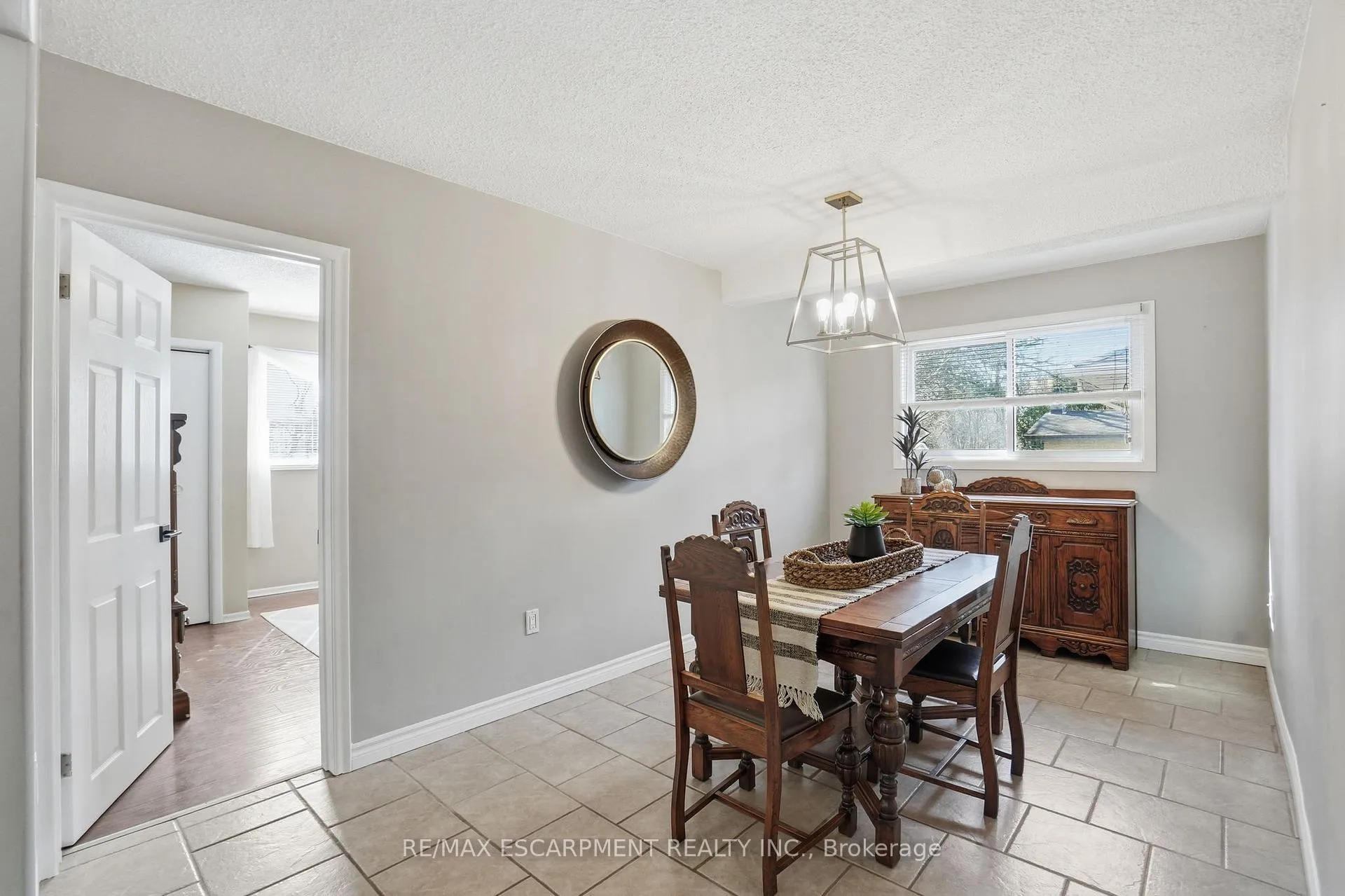 Photo 14 of 11 Alison Avenue, Waterloo — HOMEH