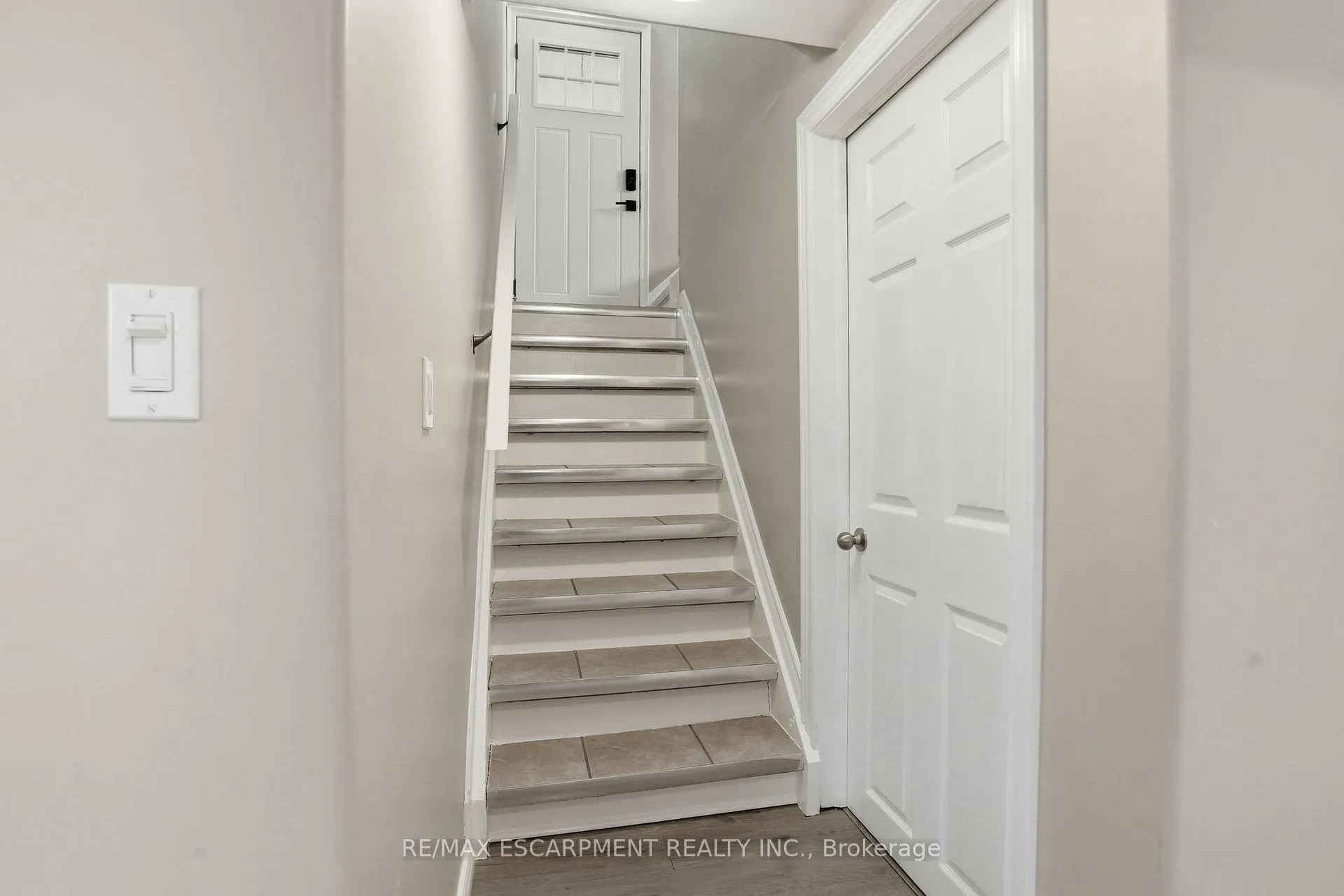 Photo 21 of 11 Alison Avenue, Waterloo — HOMEH