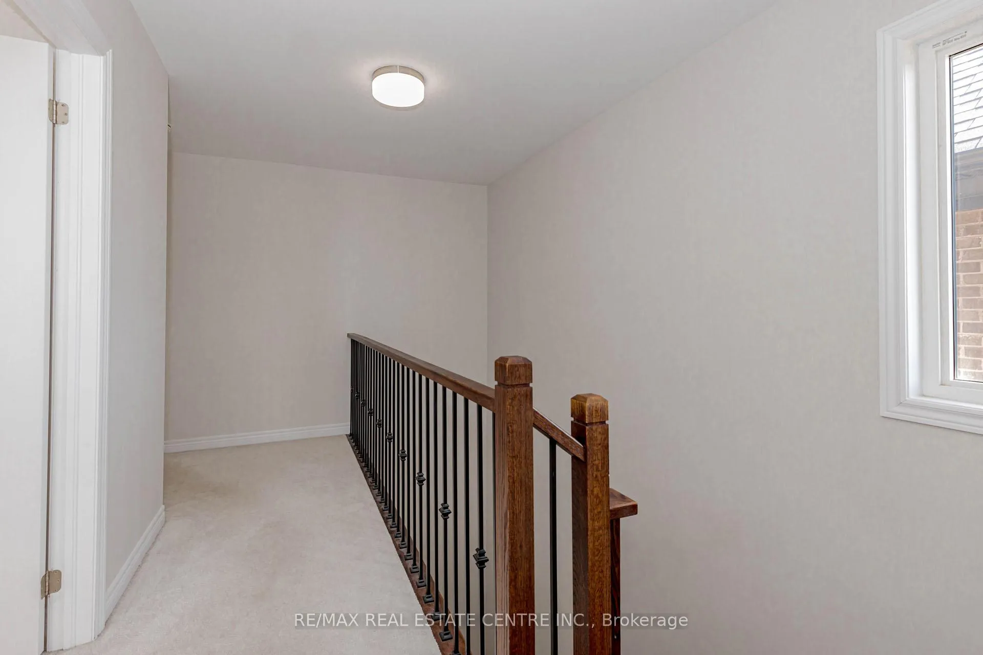 Photo 18 of 1335 Farmstead Drive, Milton, Ford — HOMEH